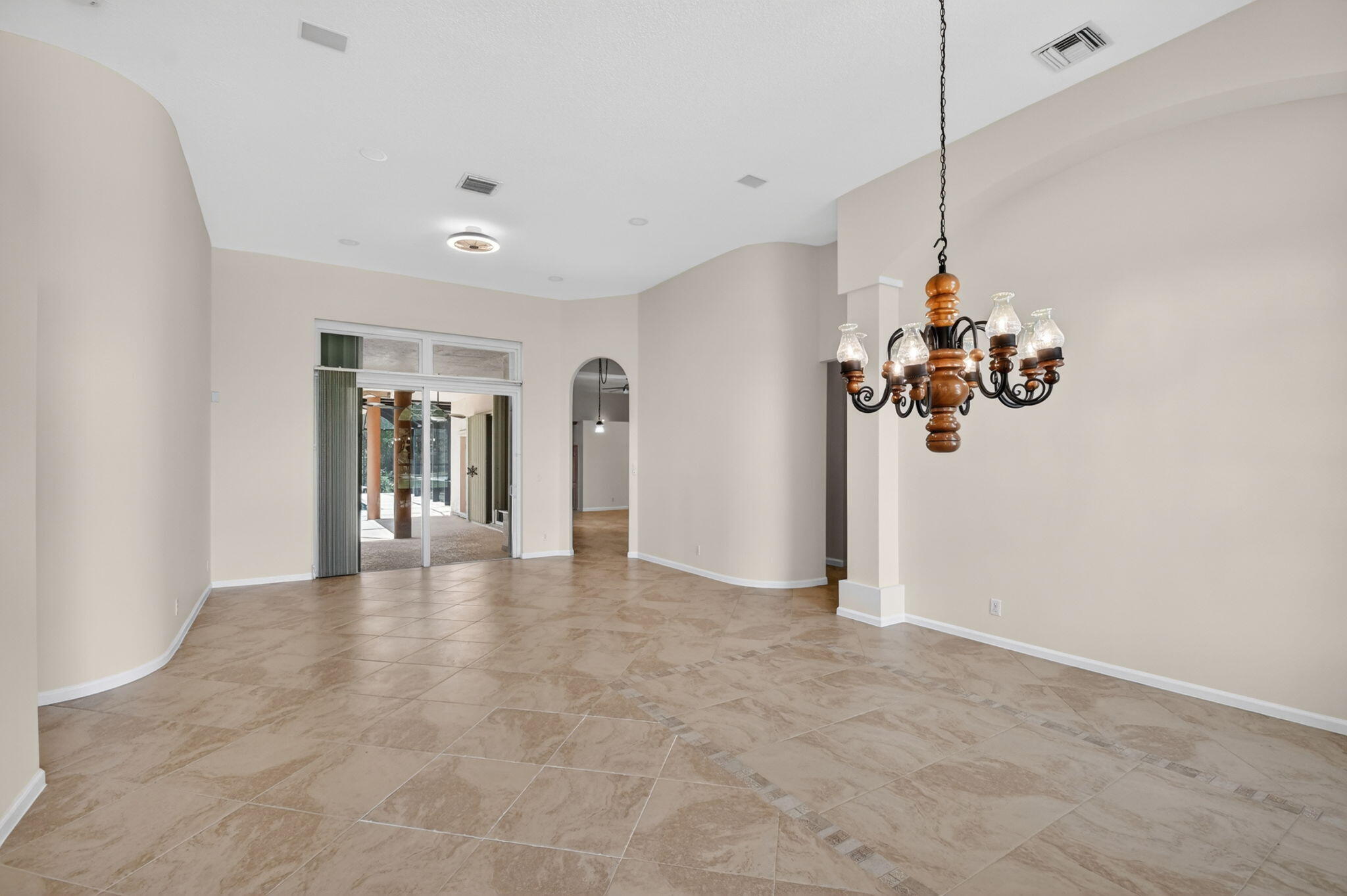 LEGEND LAKE ESTATES - Residential