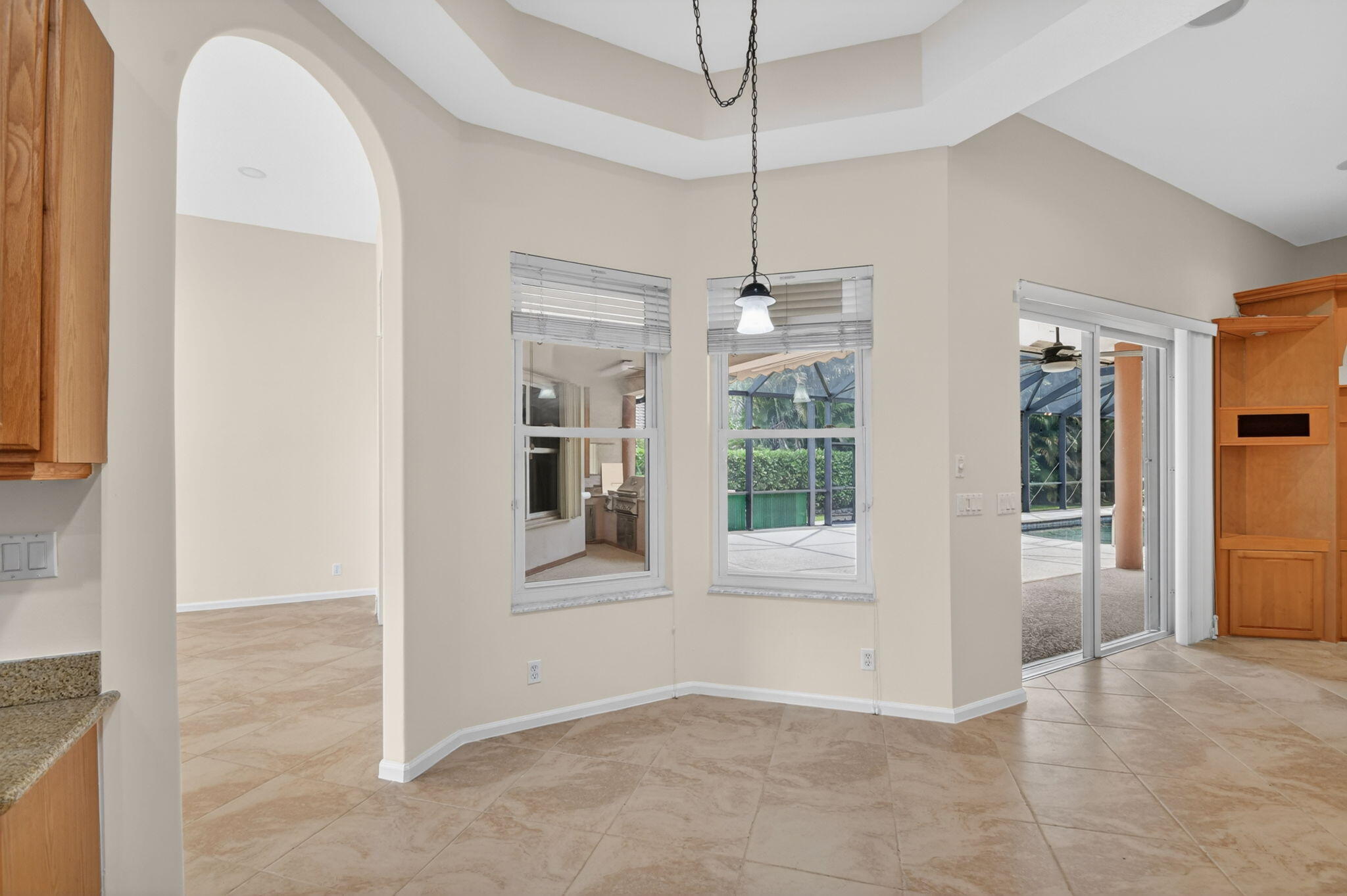 LEGEND LAKE ESTATES - Residential