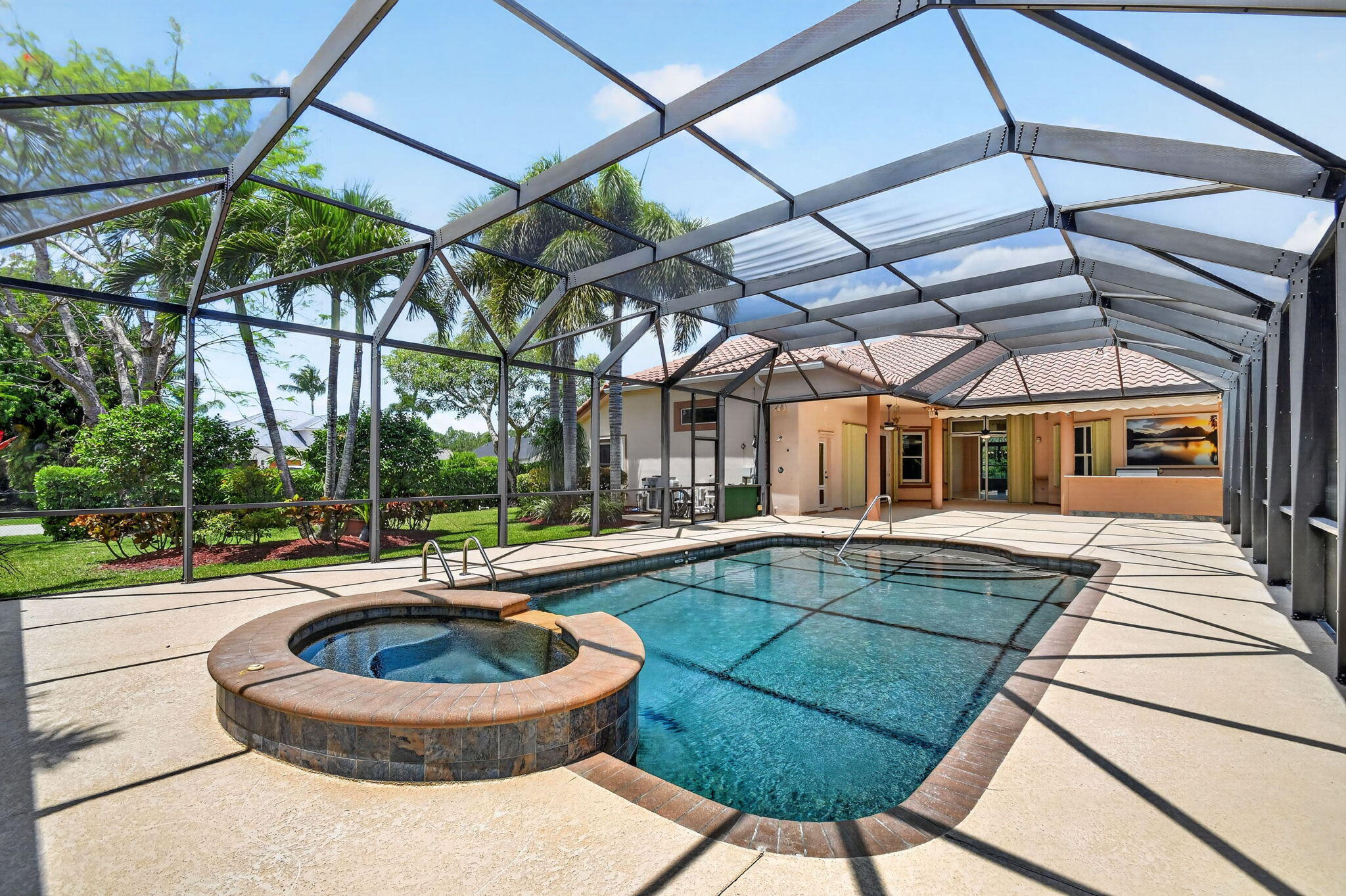 LEGEND LAKE ESTATES - Residential