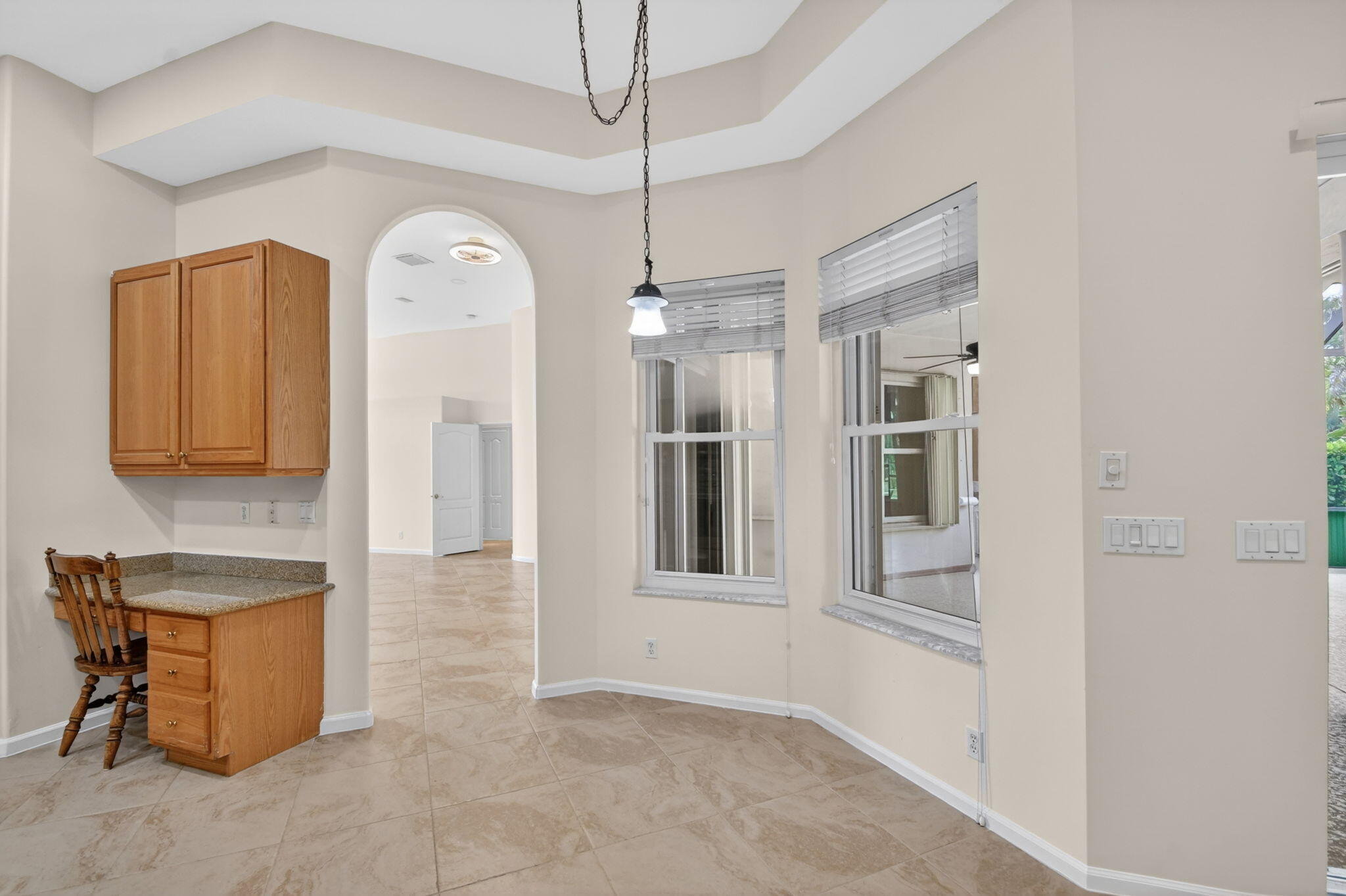 LEGEND LAKE ESTATES - Residential