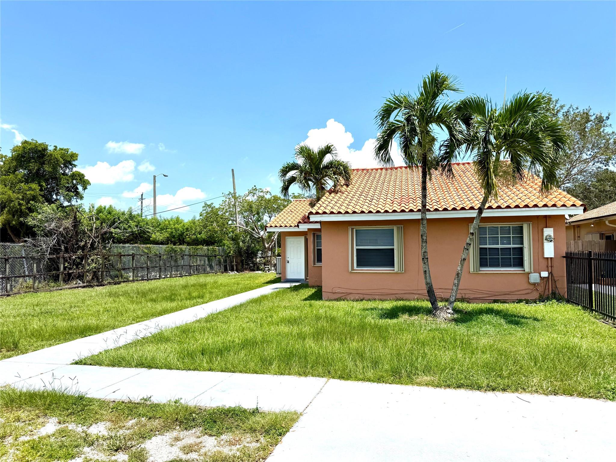 Spacious 4 Bedroom, 2 Bathroom Single-Family Home now available for rent. This well-maintained 4 bed / 2 bath home located in the heart of Miami Gardens. This property offers: Large corner lot with plenty of outdoor space for children or additional parking, New vinyl flooring in the main living areas, tile flooring in bedrooms. Dedicated laundry room with washer and dryer included. Convenient location near major highways, restaurants, and shopping centers. Quick move-in available. No large or aggressive dog breeds.
This home offers comfort, space, and convenience – perfect for families or anyone looking for extra room in a great location.