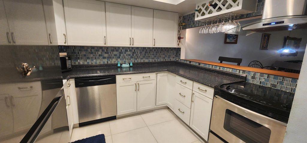 Photo of 415 Us Highway 1 #209, North Palm Beach, FL 33408 (MLS # R11093248)