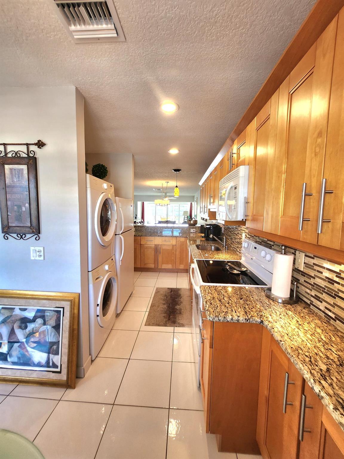 PINES OF DELRAY NORTH CONDO - Residential