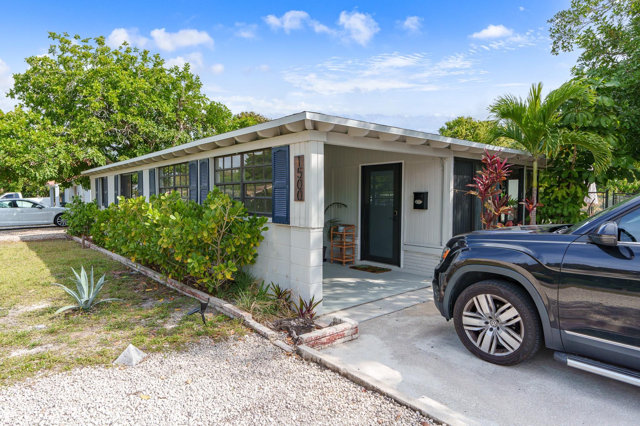 1500 NW 1st Ave