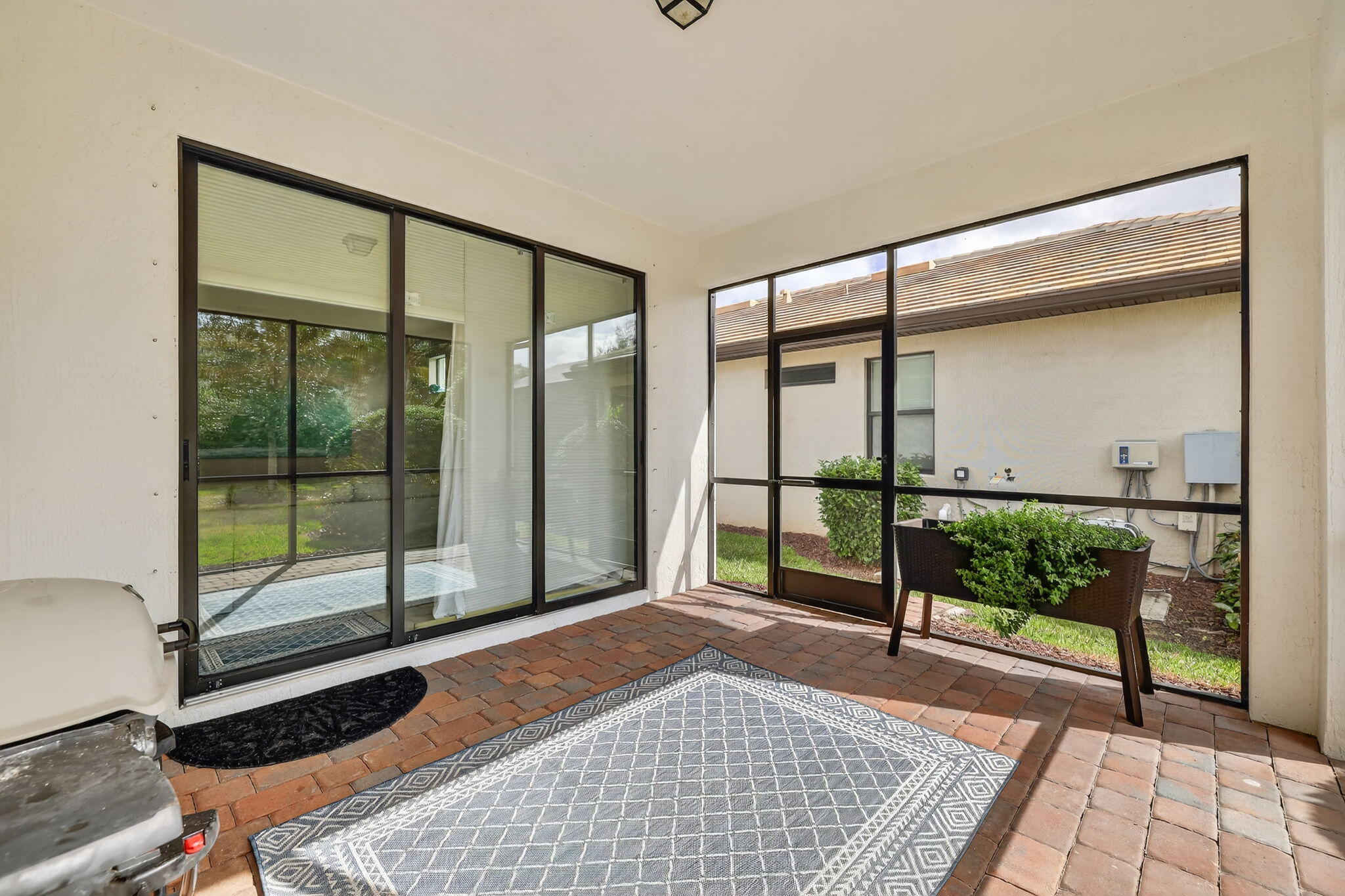 Veranda Gardens - Residential