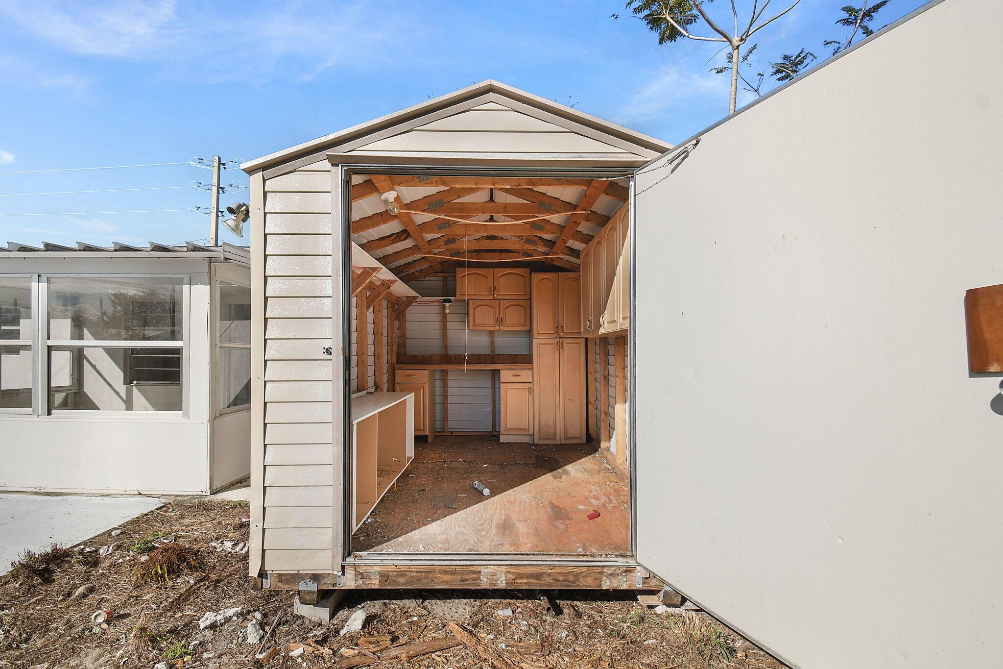 PORT ST LUCIE SECTION 28 - Residential