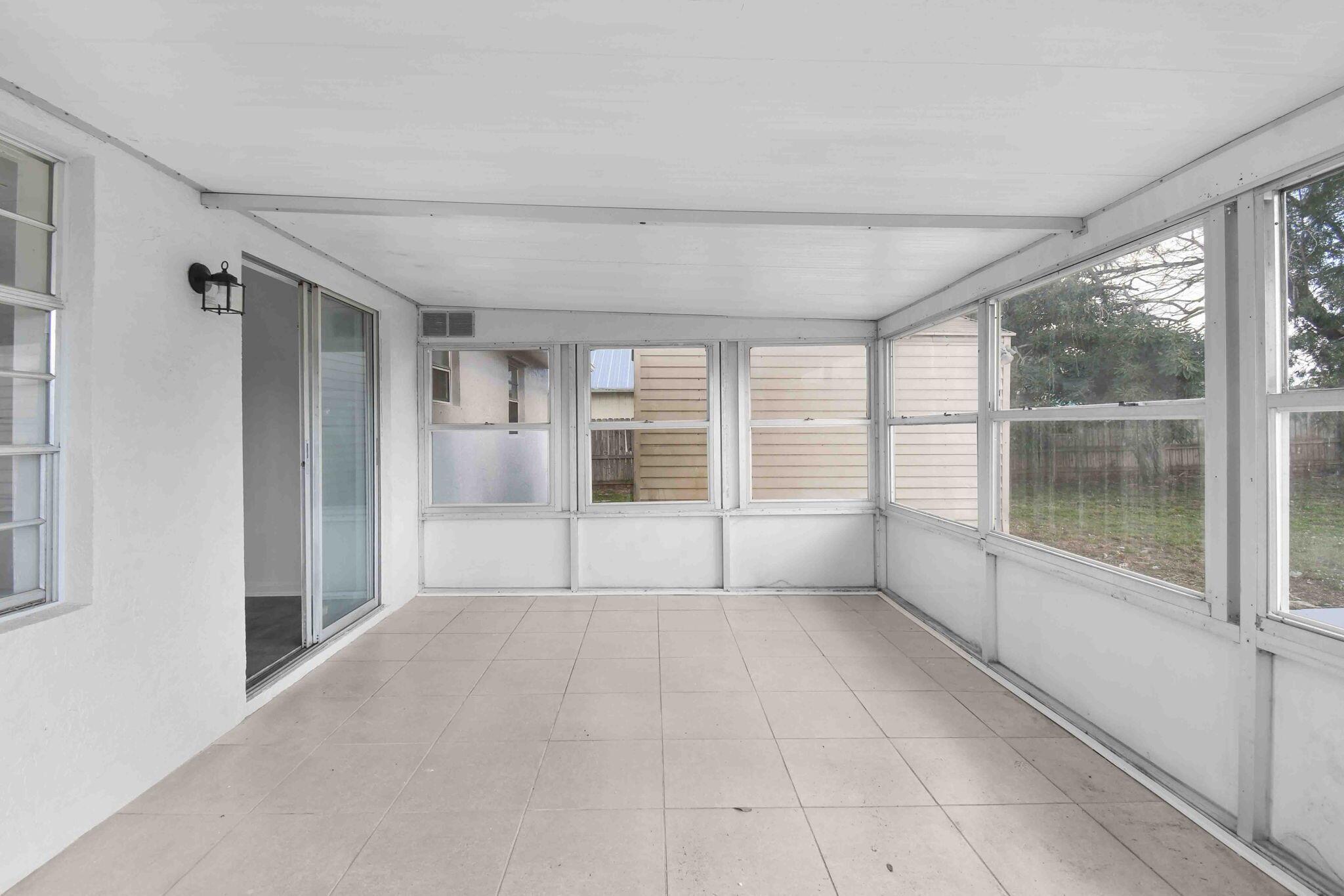 PORT ST LUCIE SECTION 28 - Residential