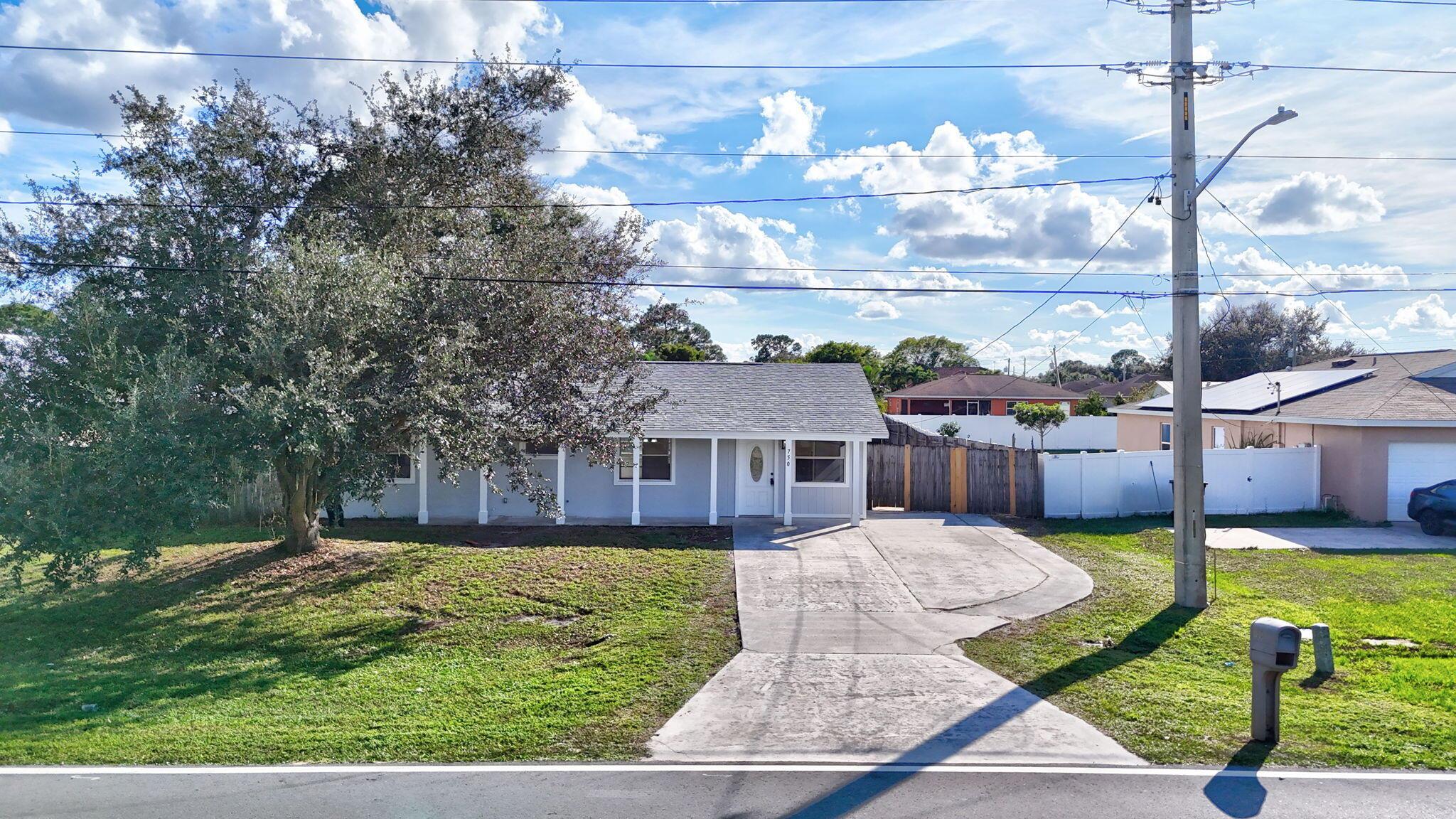 PORT ST LUCIE SECTION 28 - Residential