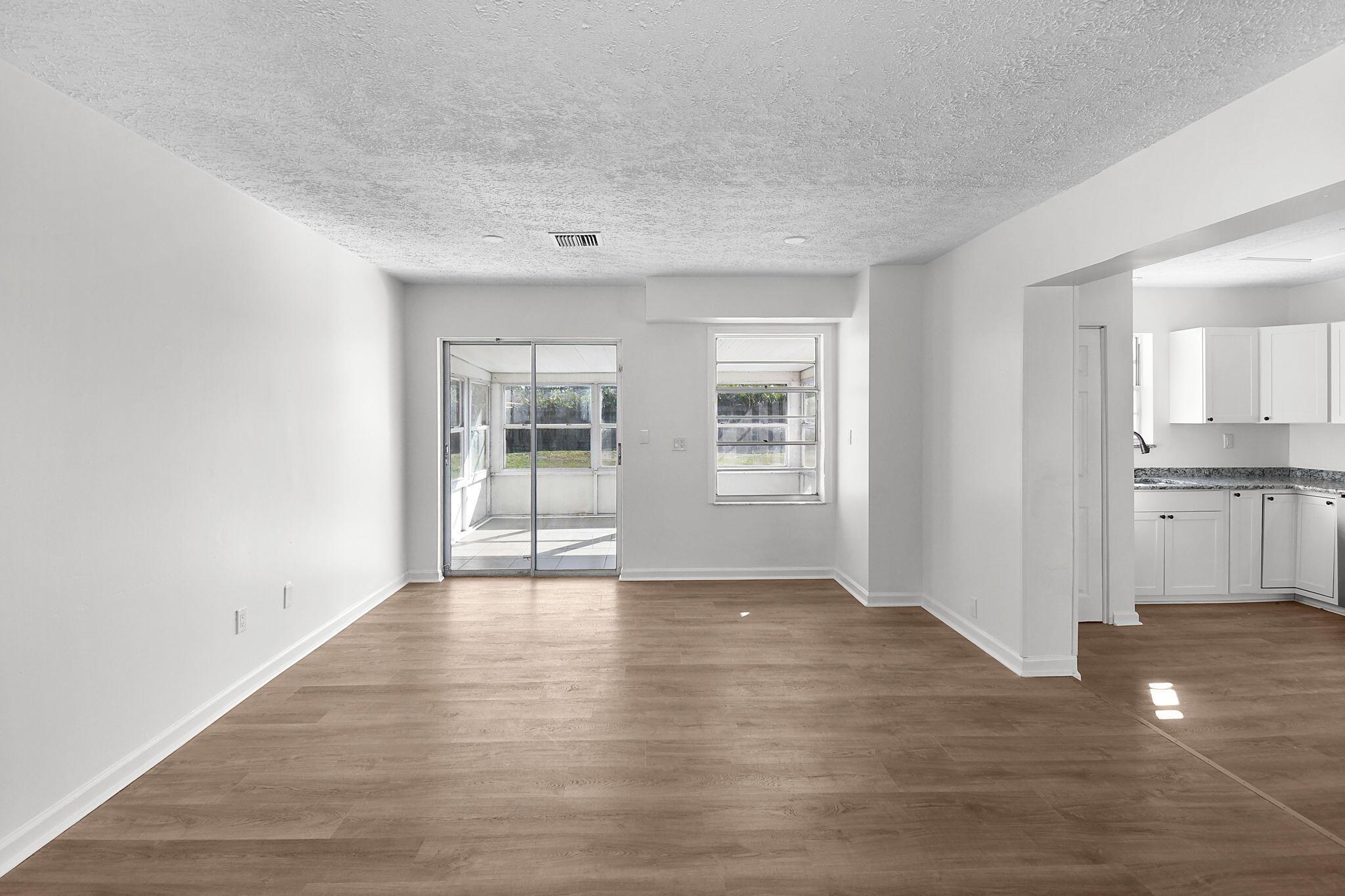 PORT ST LUCIE SECTION 28 - Residential