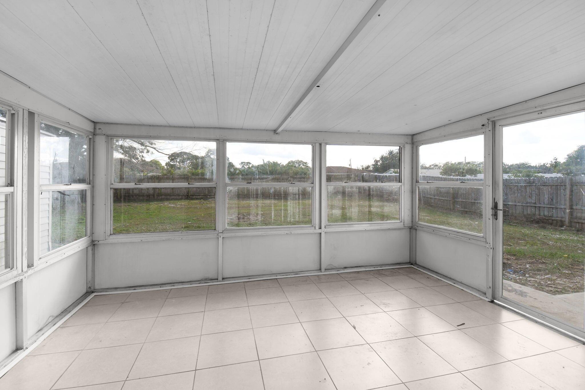 PORT ST LUCIE SECTION 28 - Residential