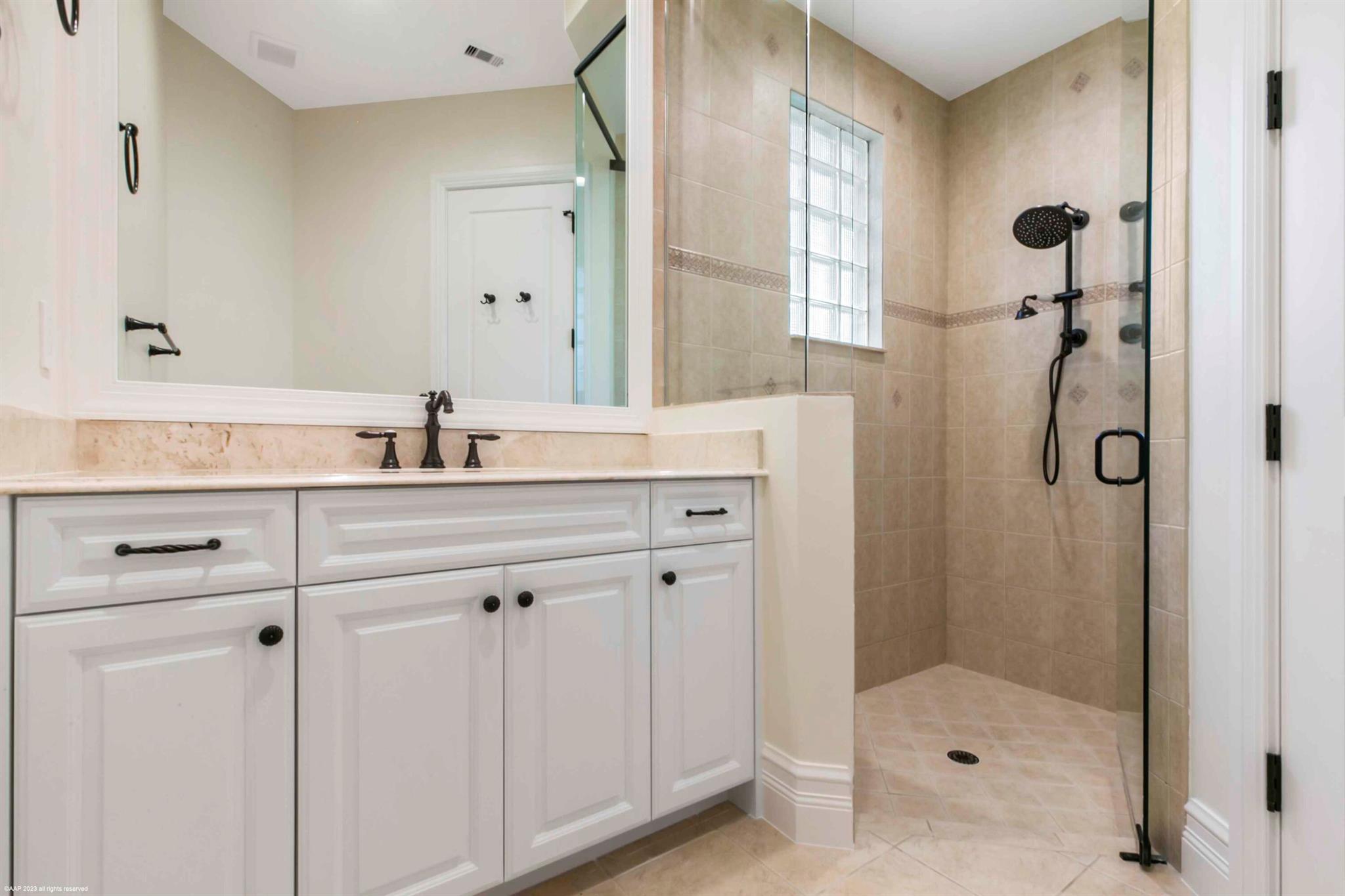 HUNTERS CHASE OF PALM BEA - Residential