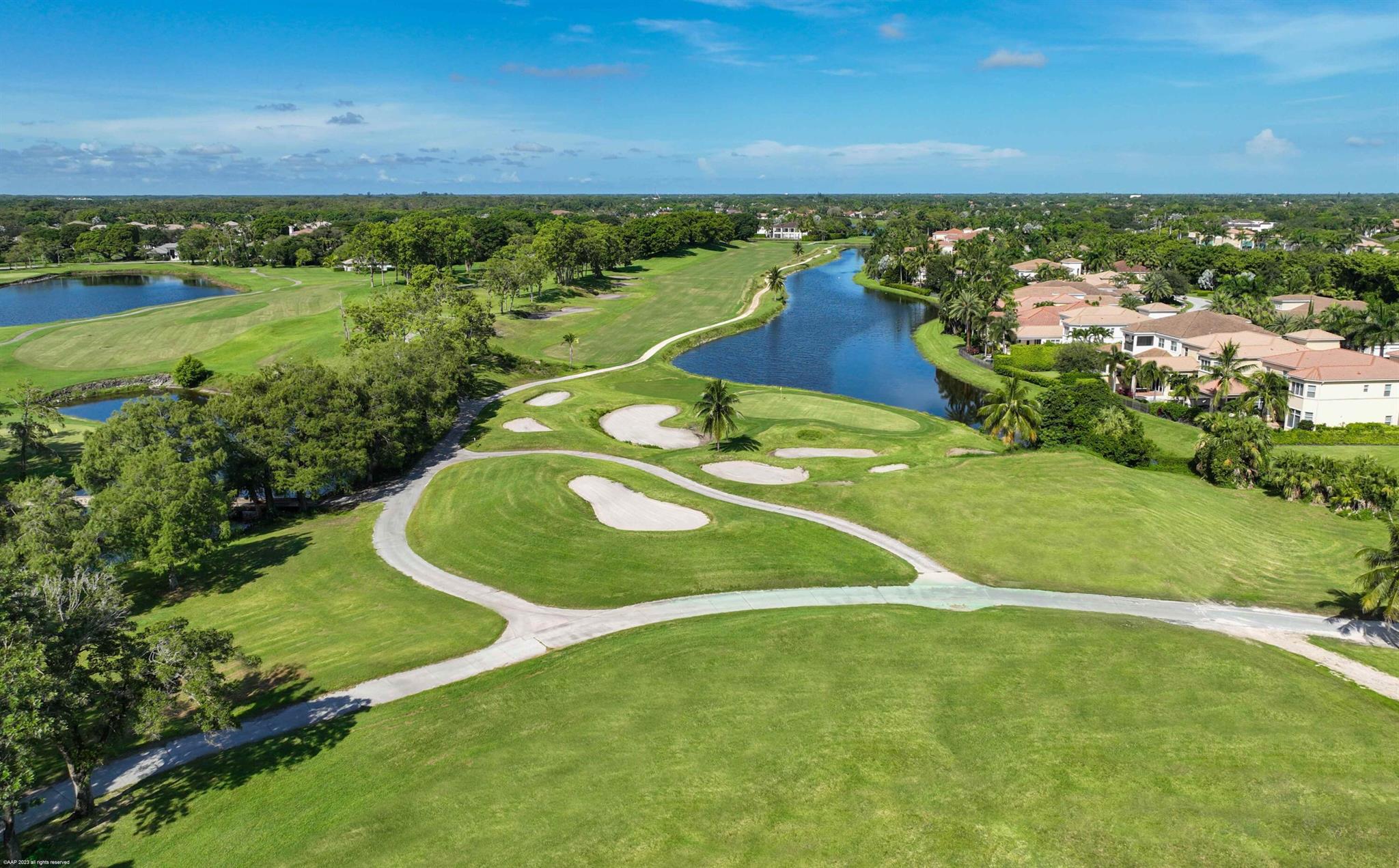 HUNTERS CHASE OF PALM BEA - Residential