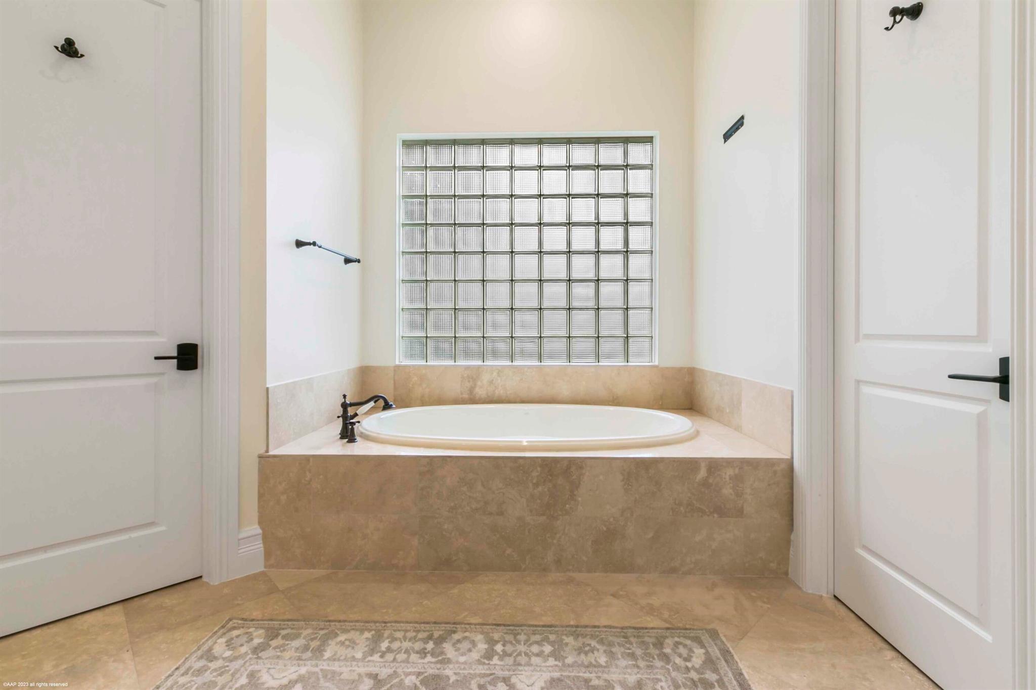 HUNTERS CHASE OF PALM BEA - Residential