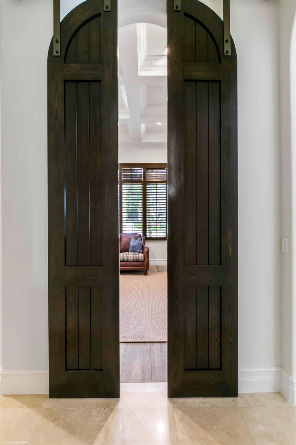 HUNTERS CHASE OF PALM BEA - Residential