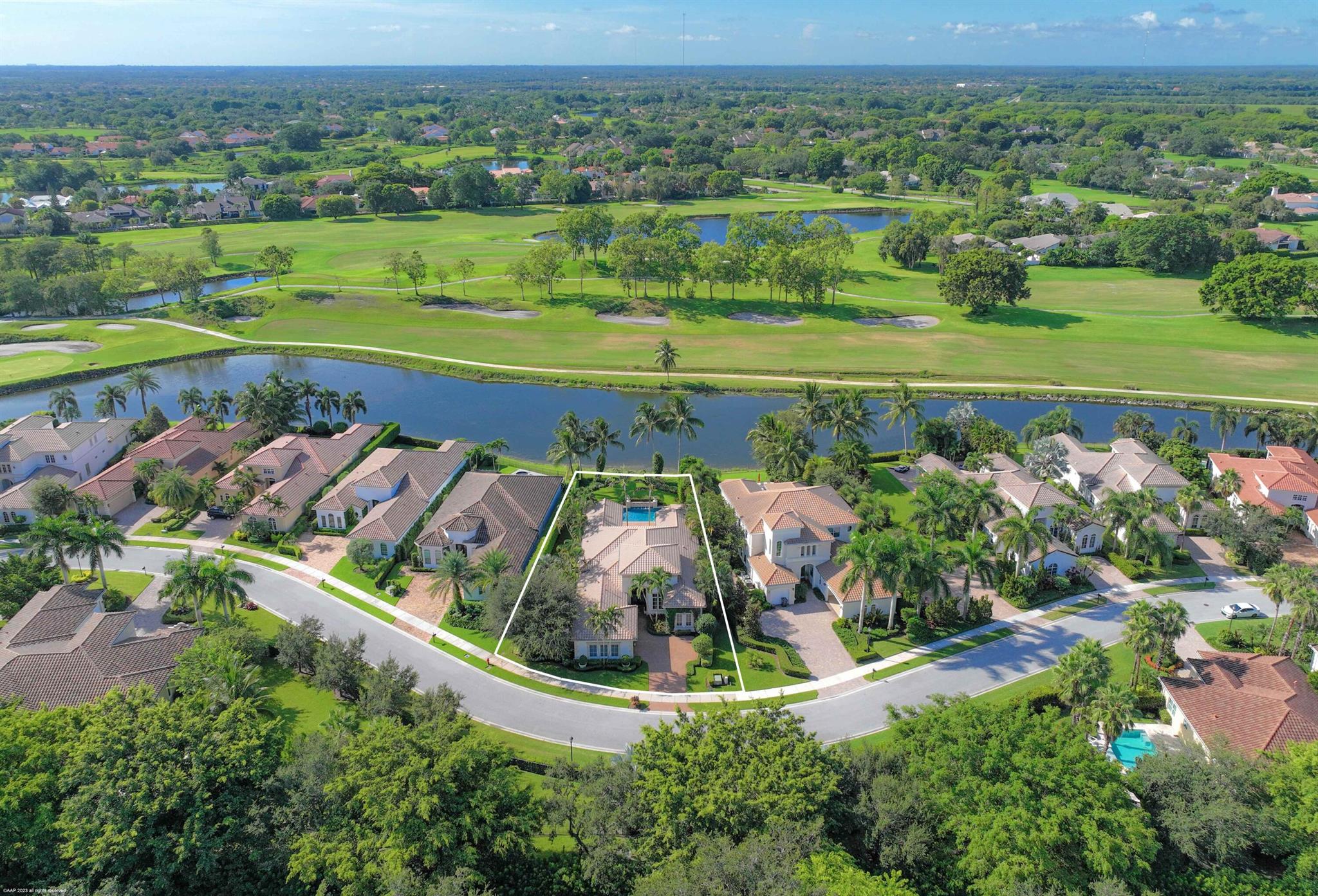 HUNTERS CHASE OF PALM BEA - Residential