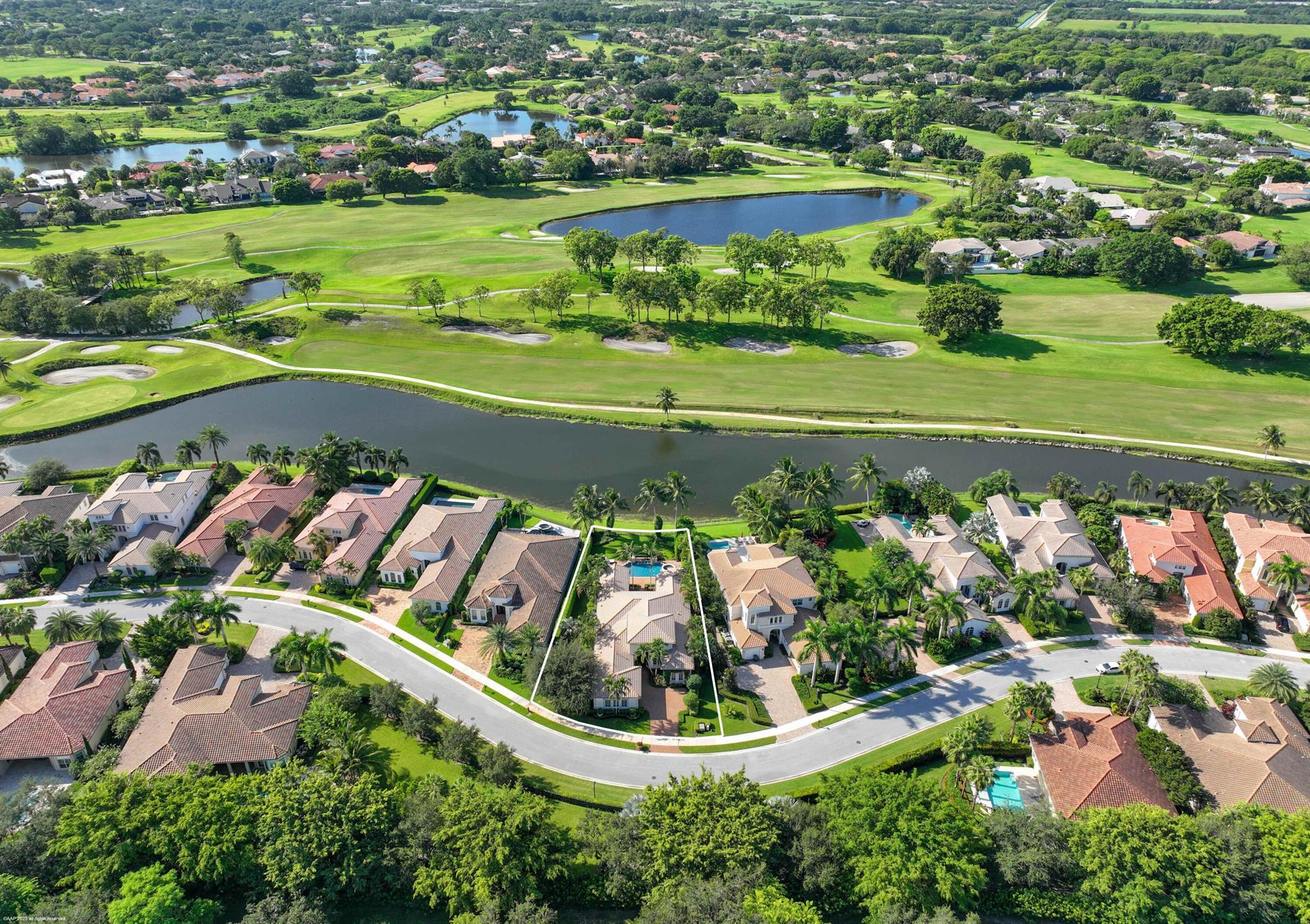 HUNTERS CHASE OF PALM BEA - Residential