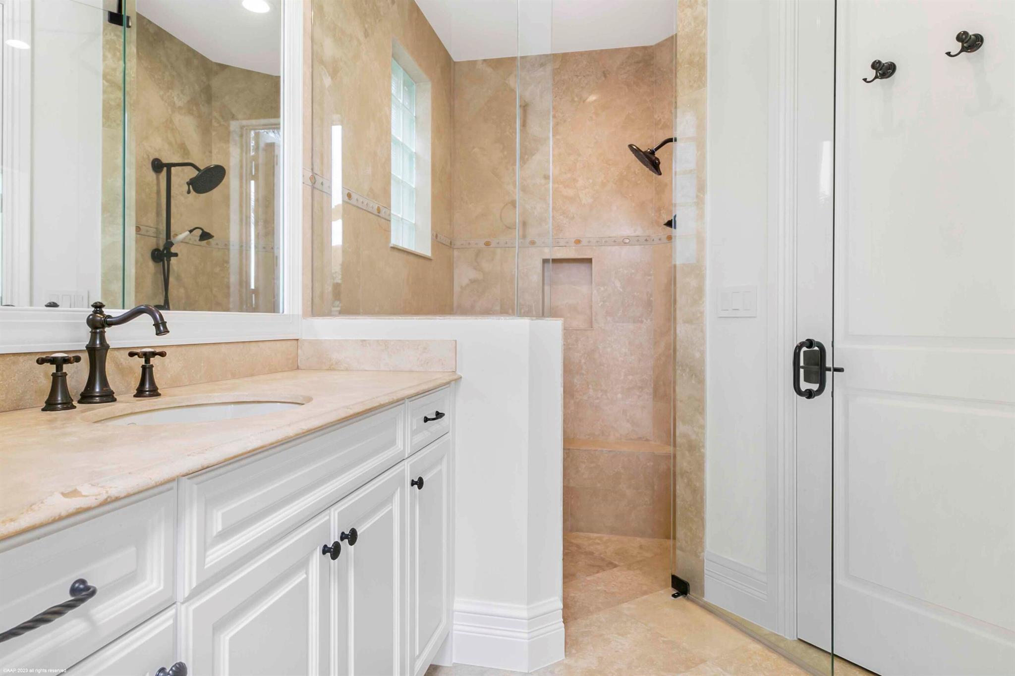 HUNTERS CHASE OF PALM BEA - Residential