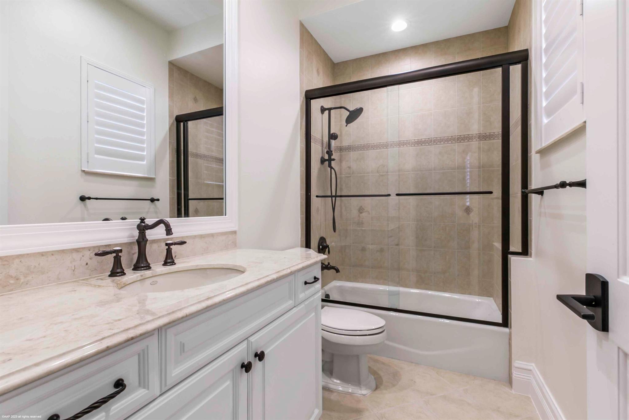 HUNTERS CHASE OF PALM BEA - Residential