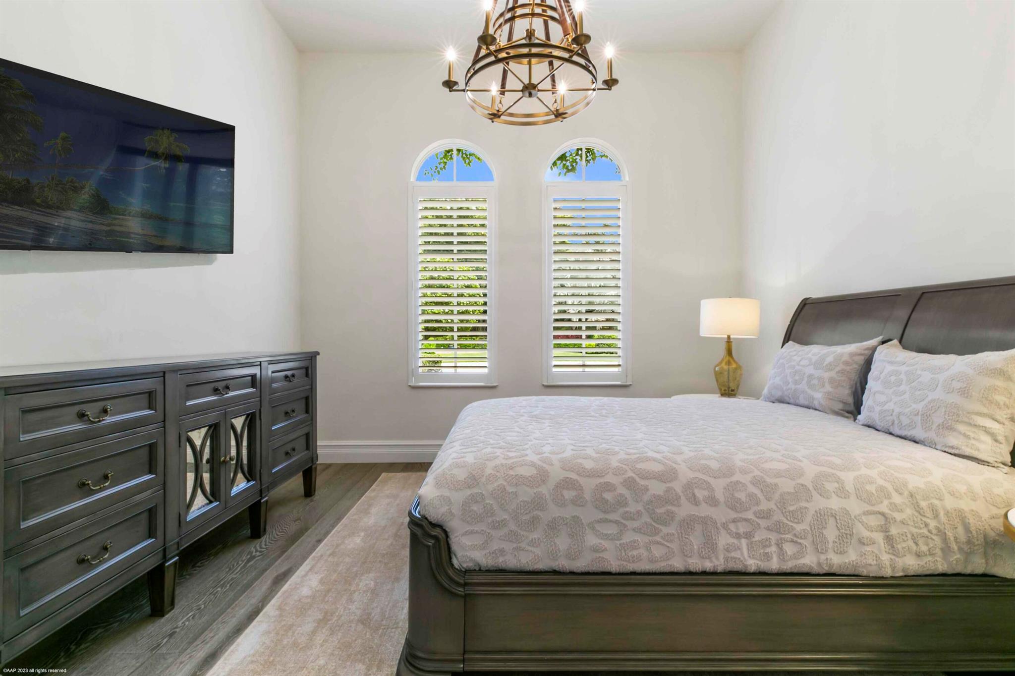 HUNTERS CHASE OF PALM BEA - Residential