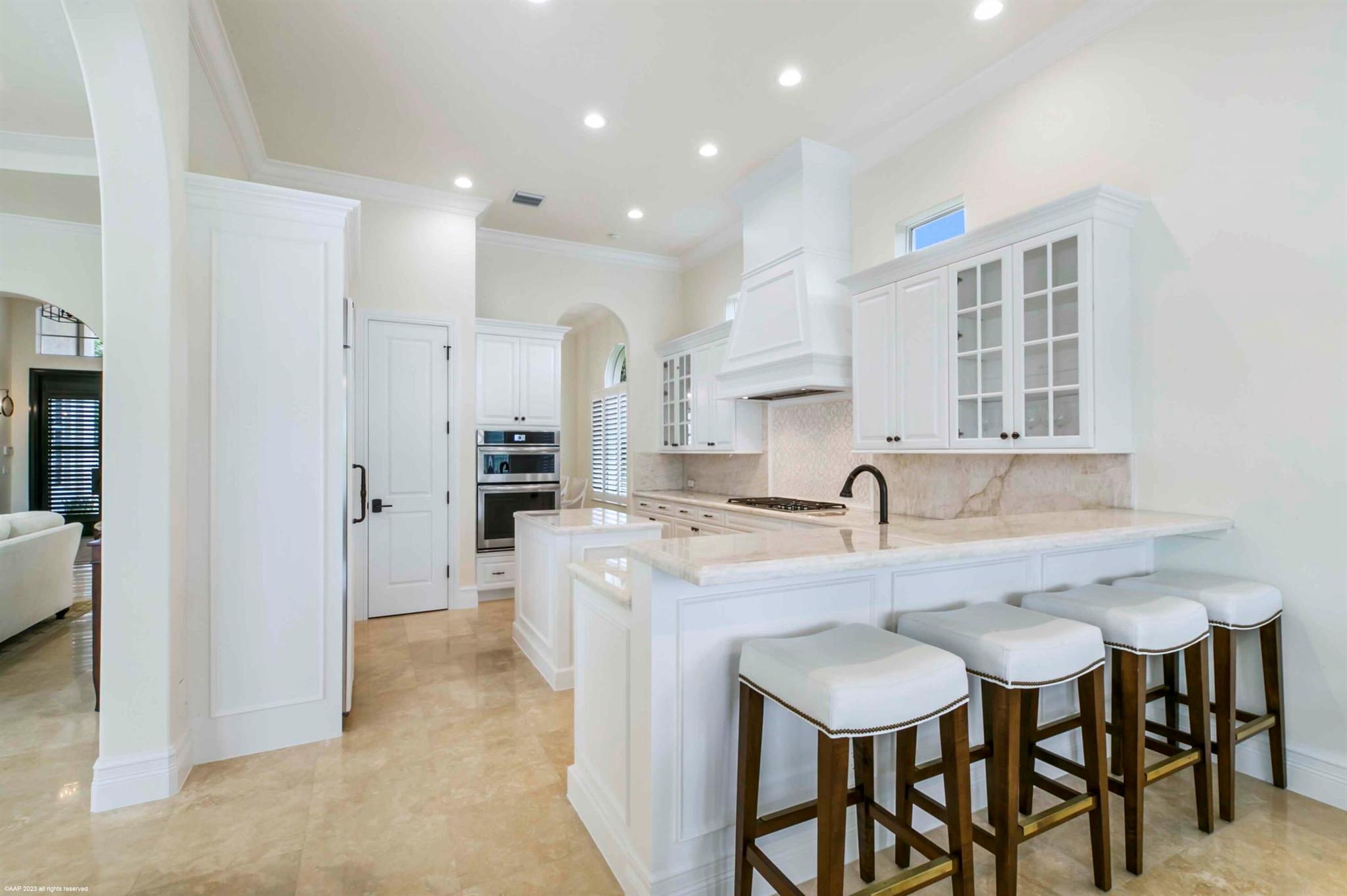 HUNTERS CHASE OF PALM BEA - Residential