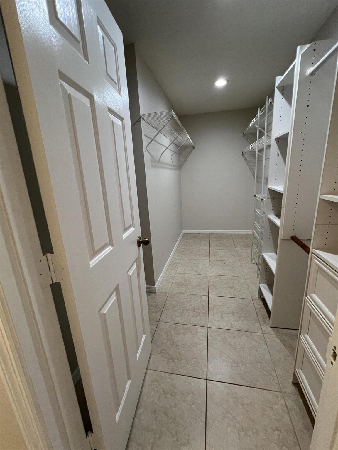 CARMEL - Residential Lease