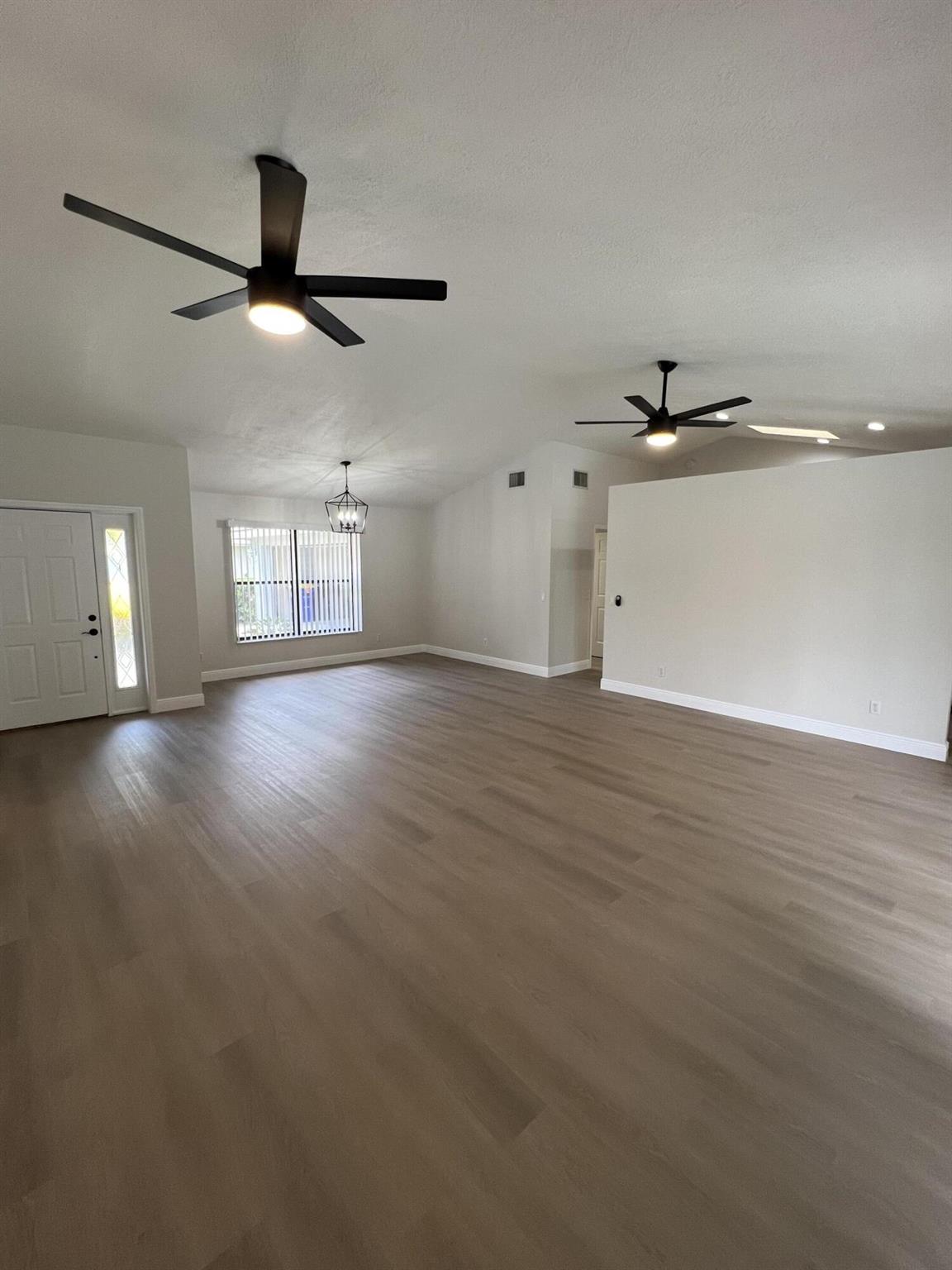 CARMEL - Residential Lease