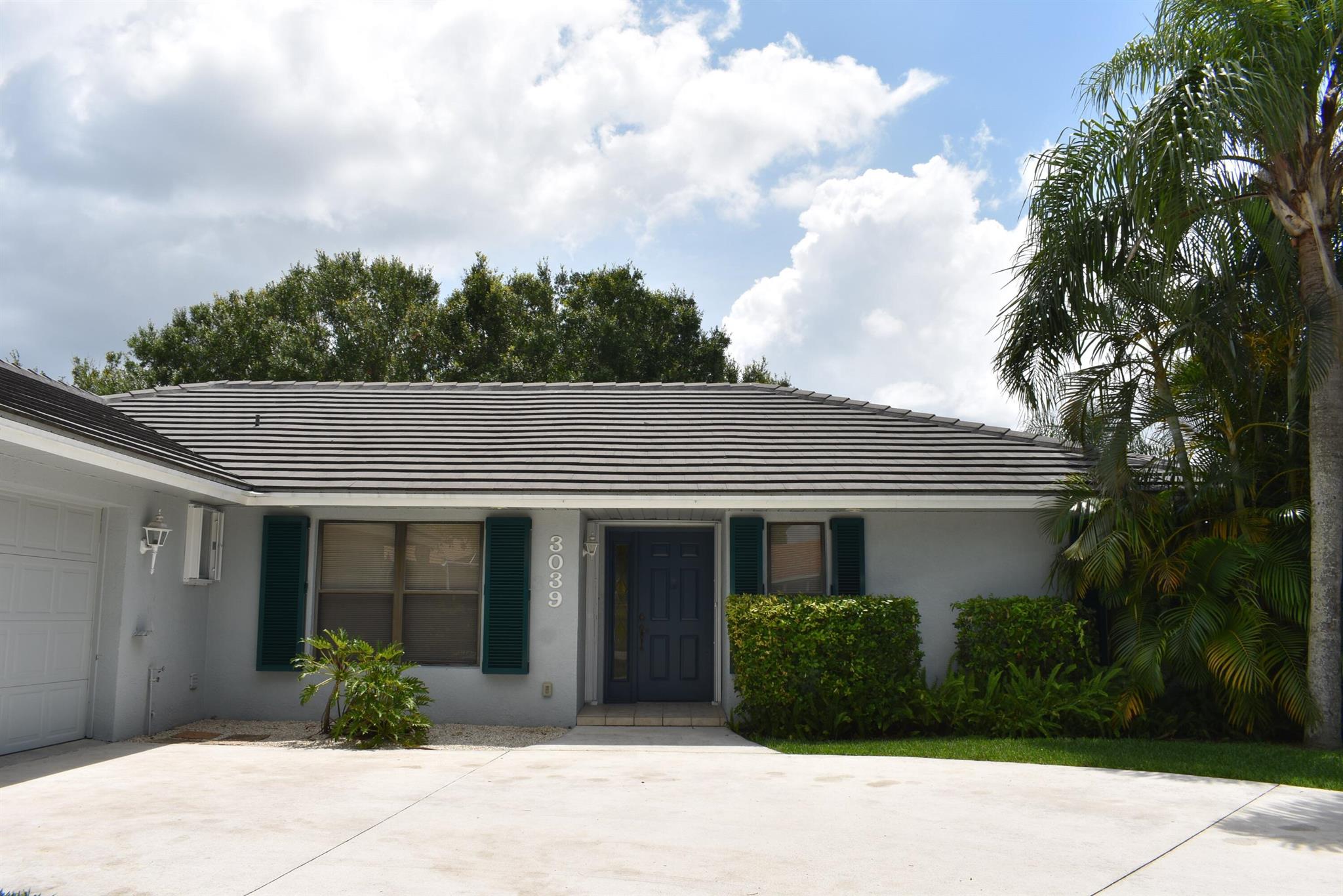 CARMEL - Residential Lease