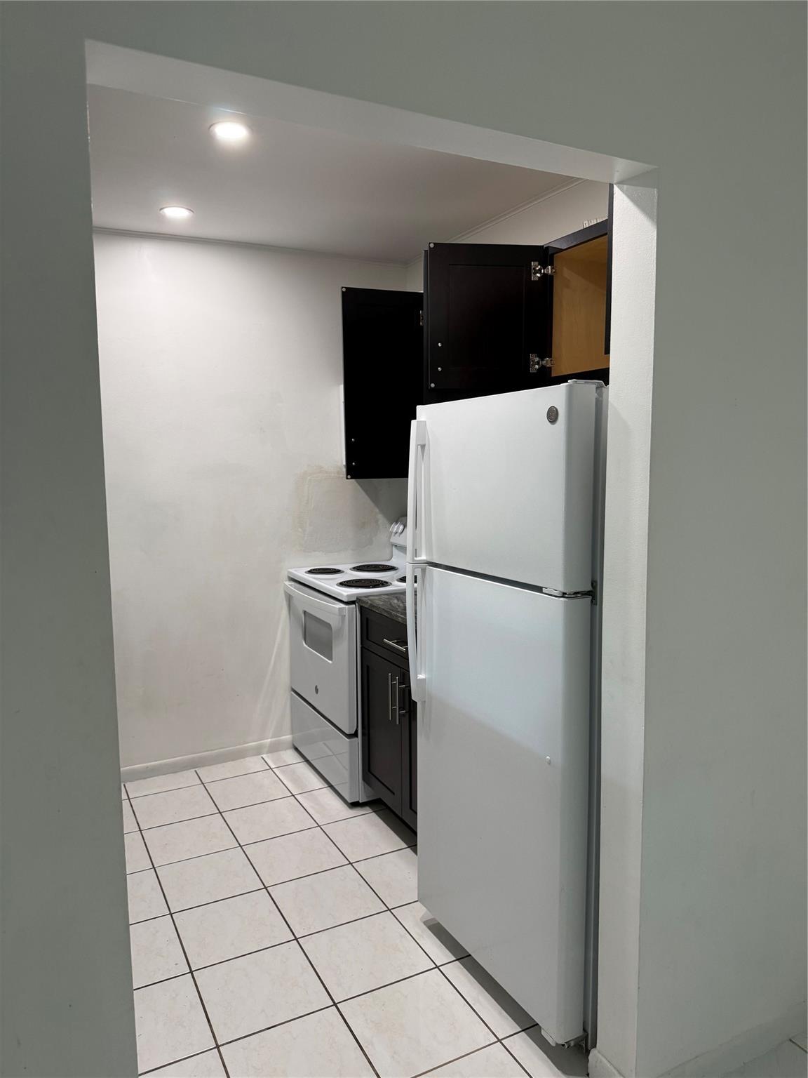 Shaker Woods Village - Residential Lease