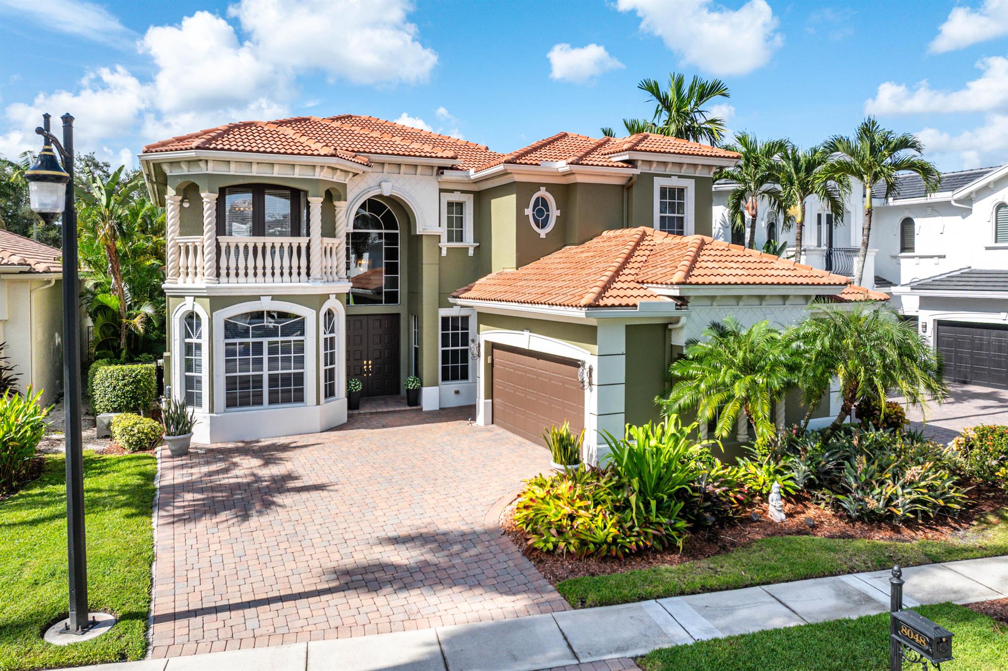 8048 Valhalla Drive