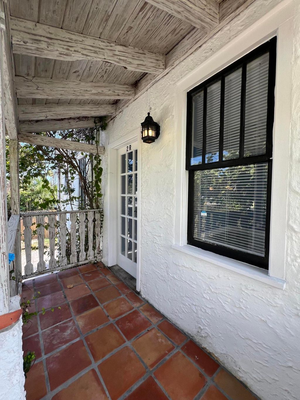 Photo of 318 S J Street #2r, Lake Worth Beach, FL 33460 (MLS # R11095225)