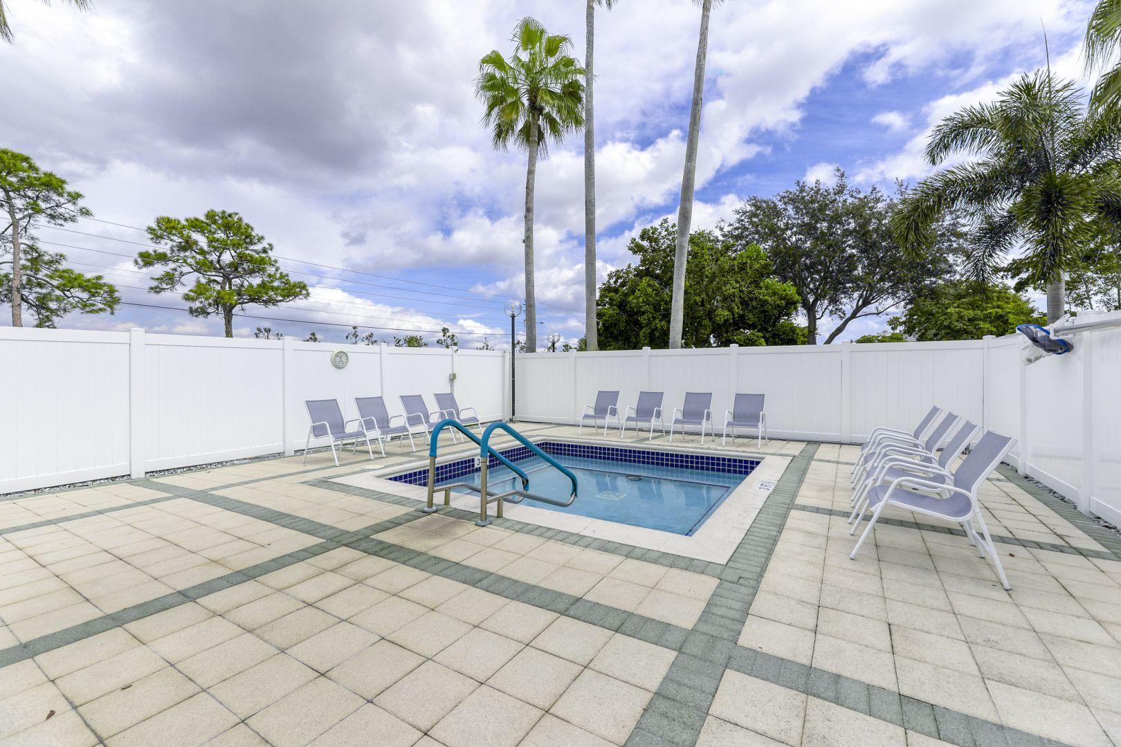 CYPRESS BEND 7 CONDO - Residential