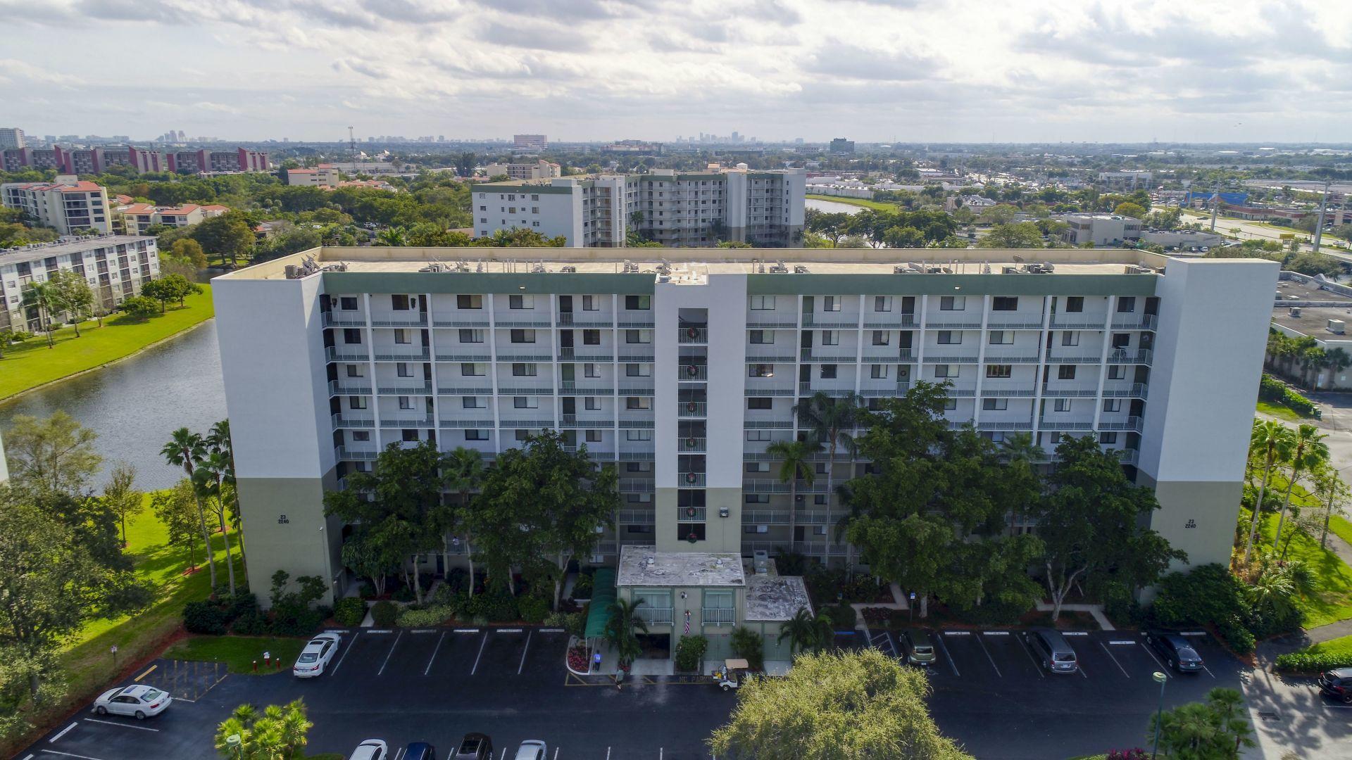 CYPRESS BEND 7 CONDO - Residential