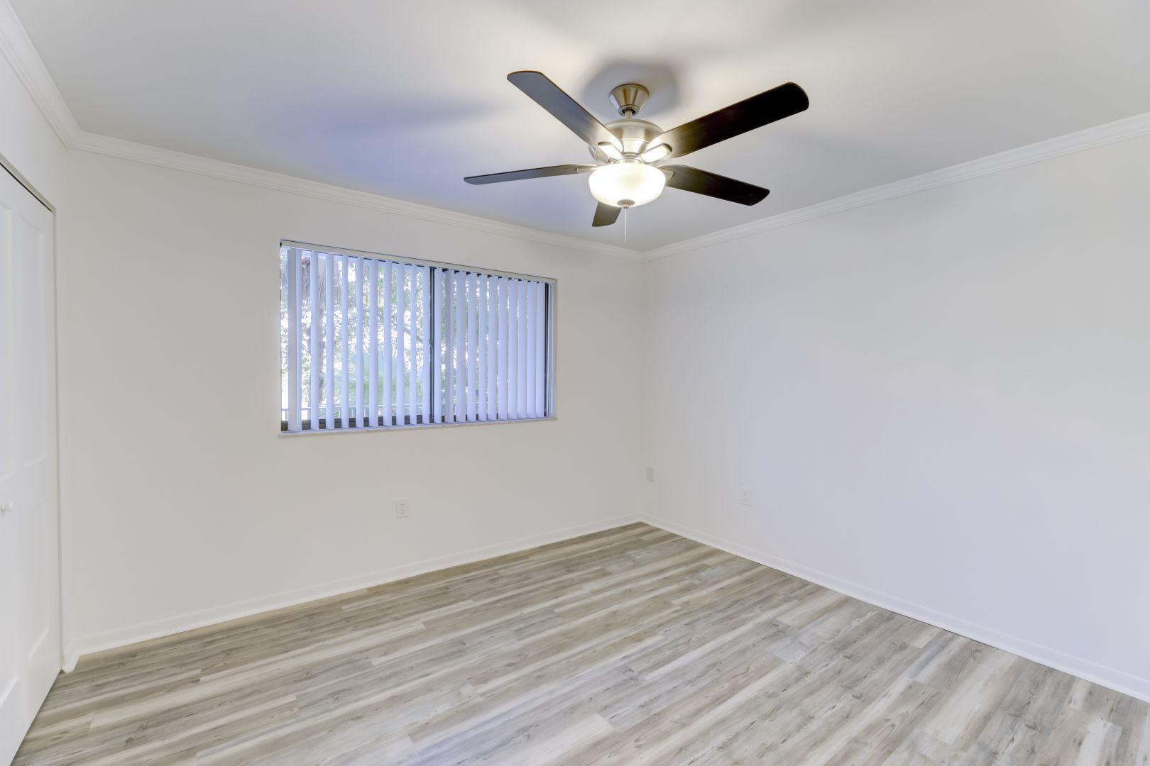 CYPRESS BEND 7 CONDO - Residential