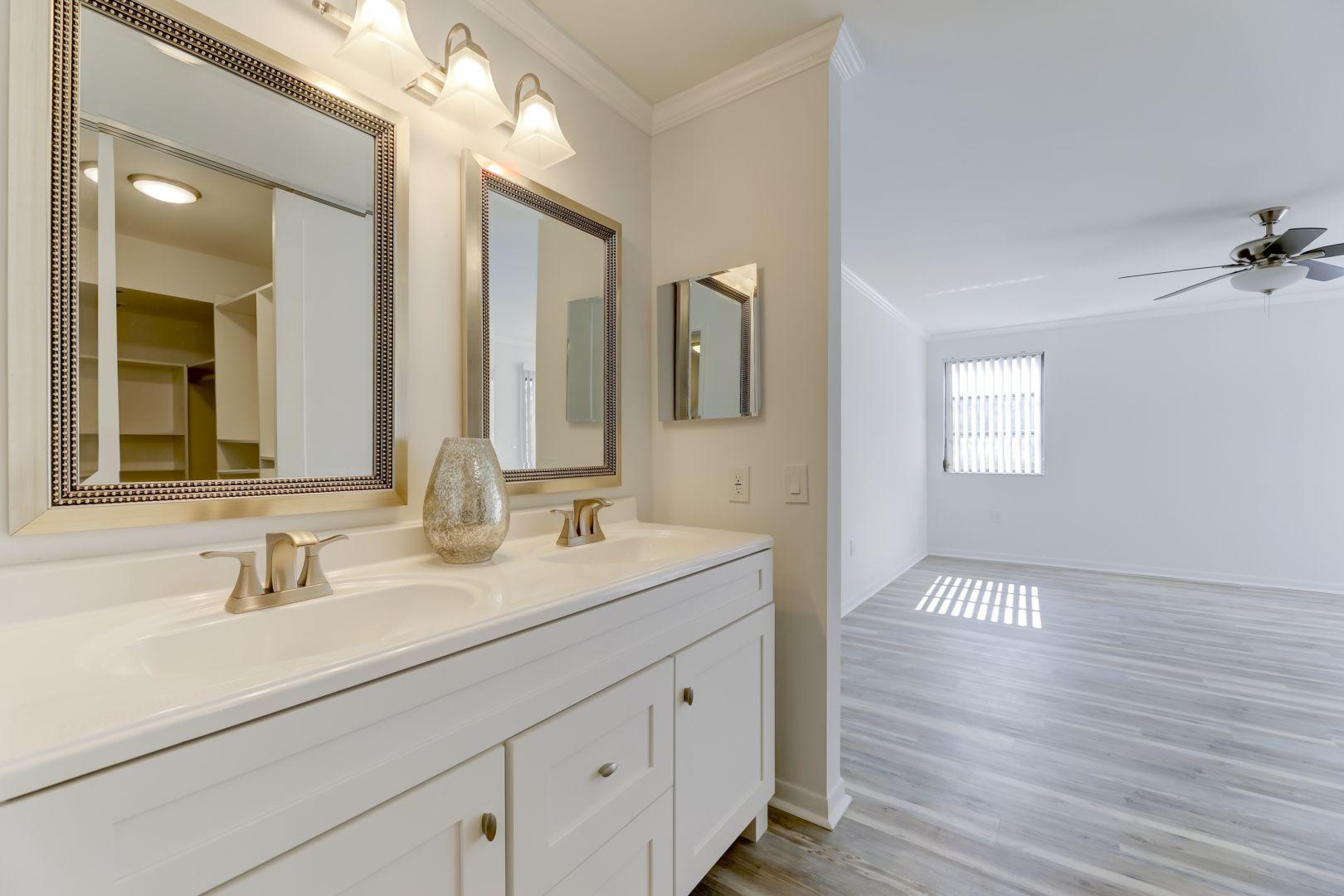 CYPRESS BEND 7 CONDO - Residential