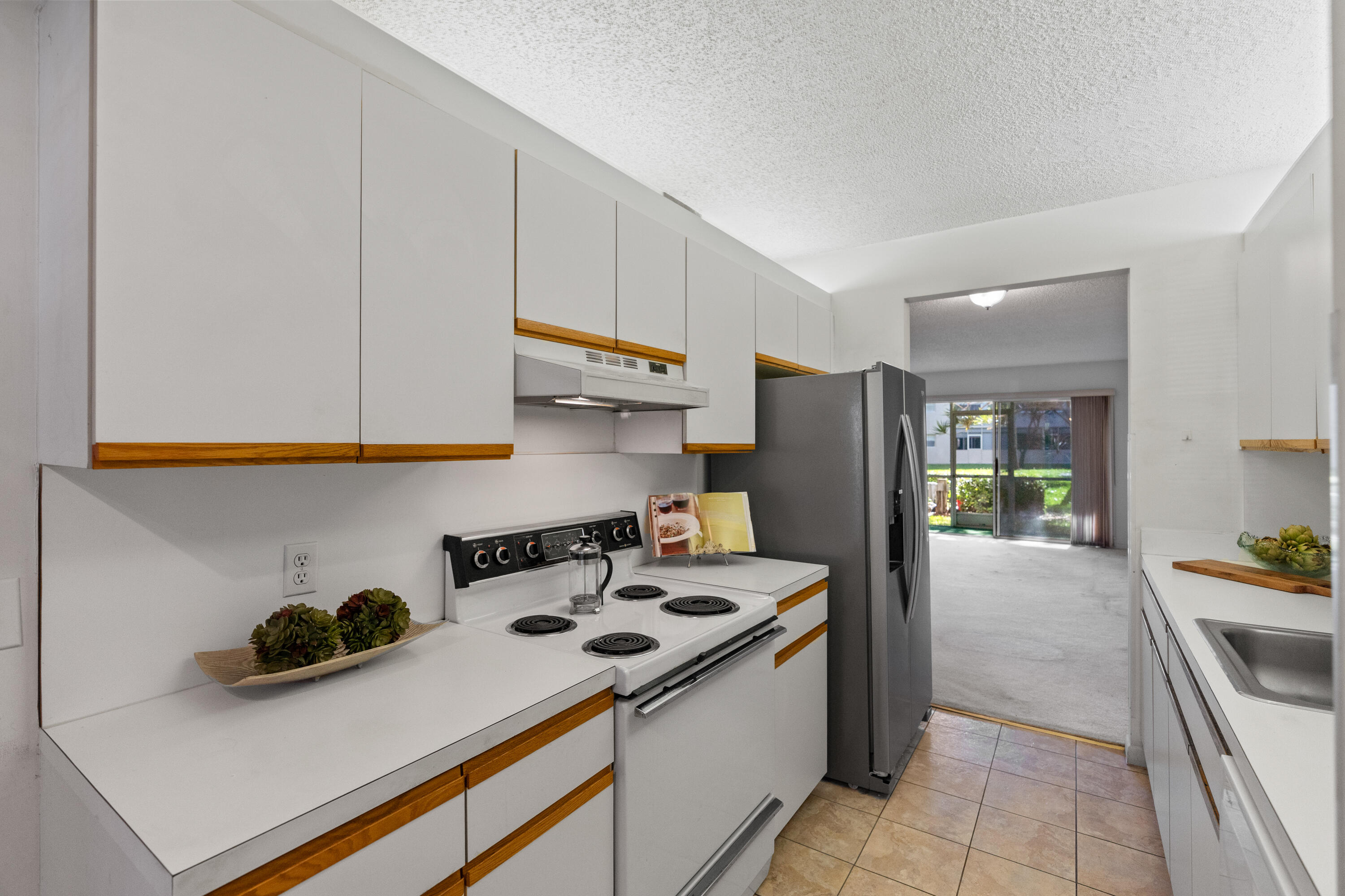 CAMBRIDGE T AT CENTURY VILLAGE - Residential