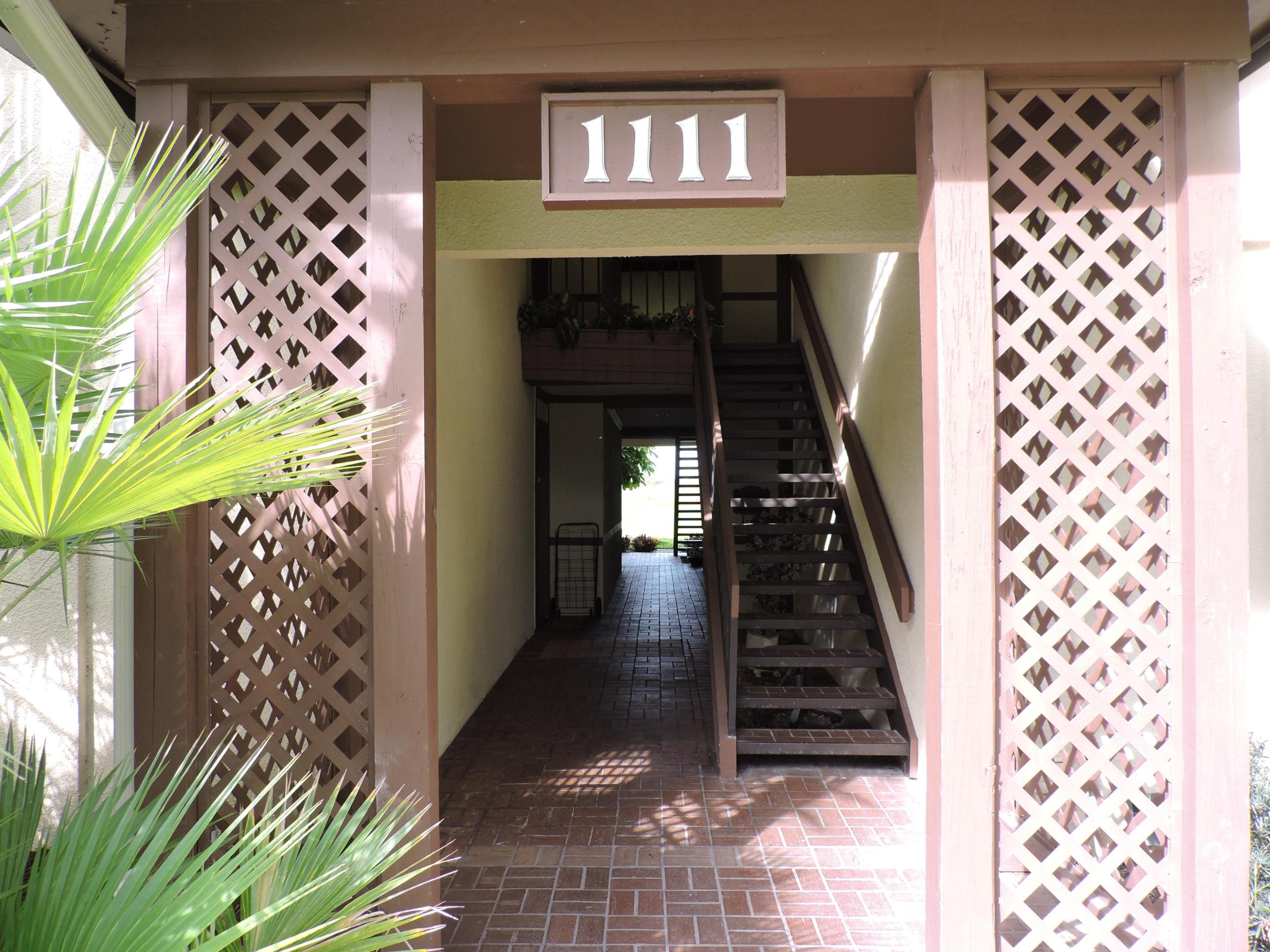 DUNBAR WOODS - Residential Lease