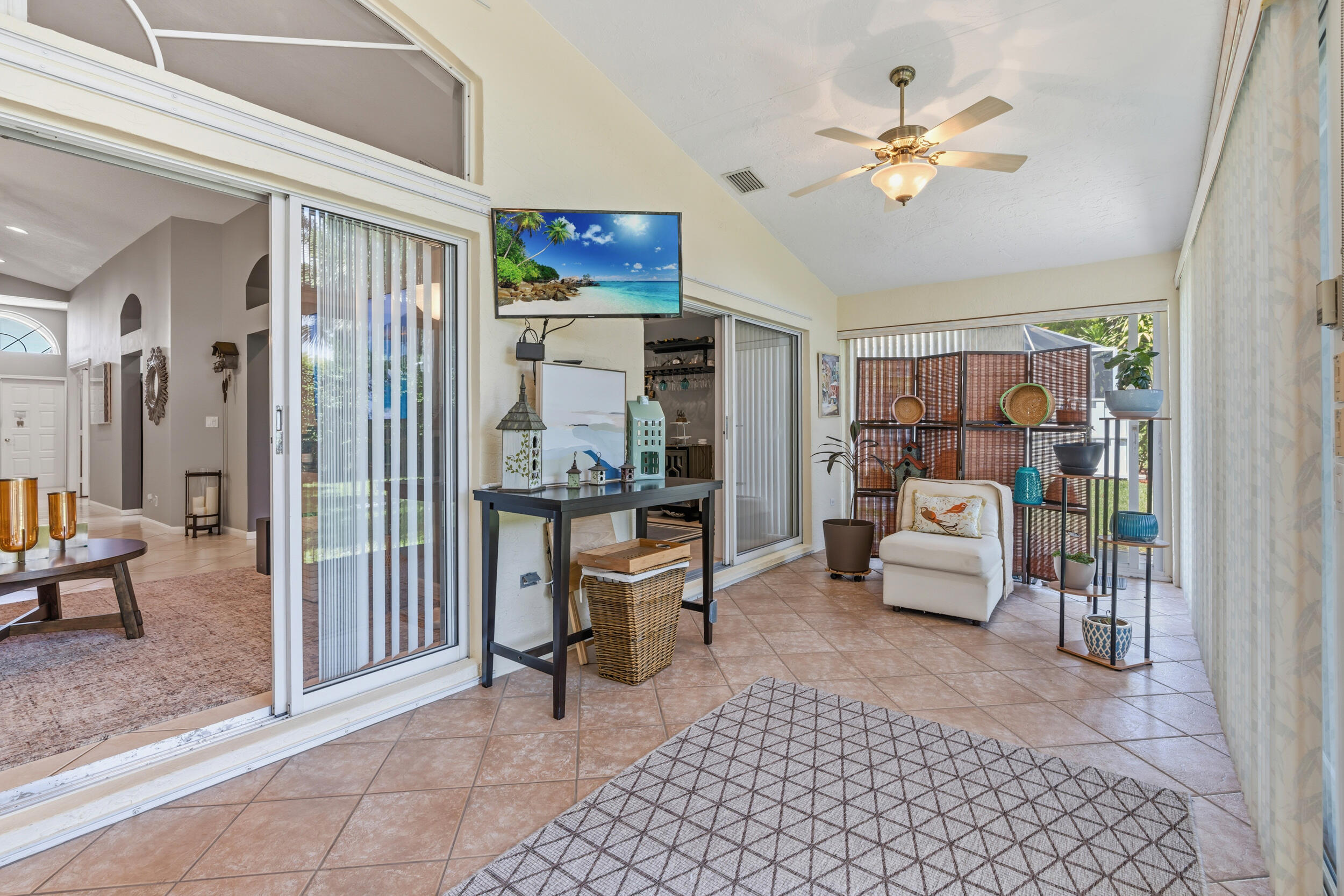 MAJESTIC ISLES 1 - Residential