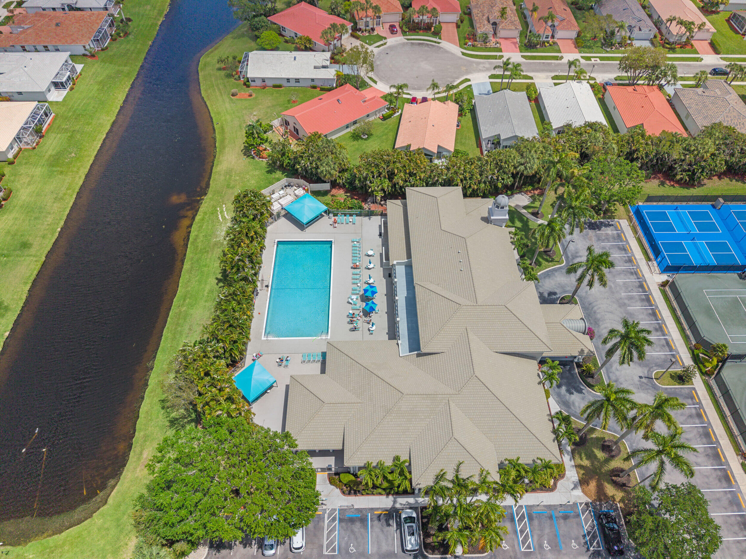 MAJESTIC ISLES 1 - Residential