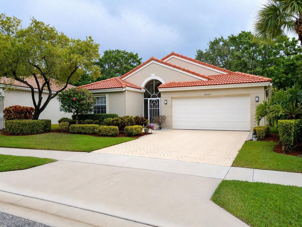 Photo of 10864 Royal Caribbean Circle, Boynton Beach, FL 33437 (MLS # B26013174)