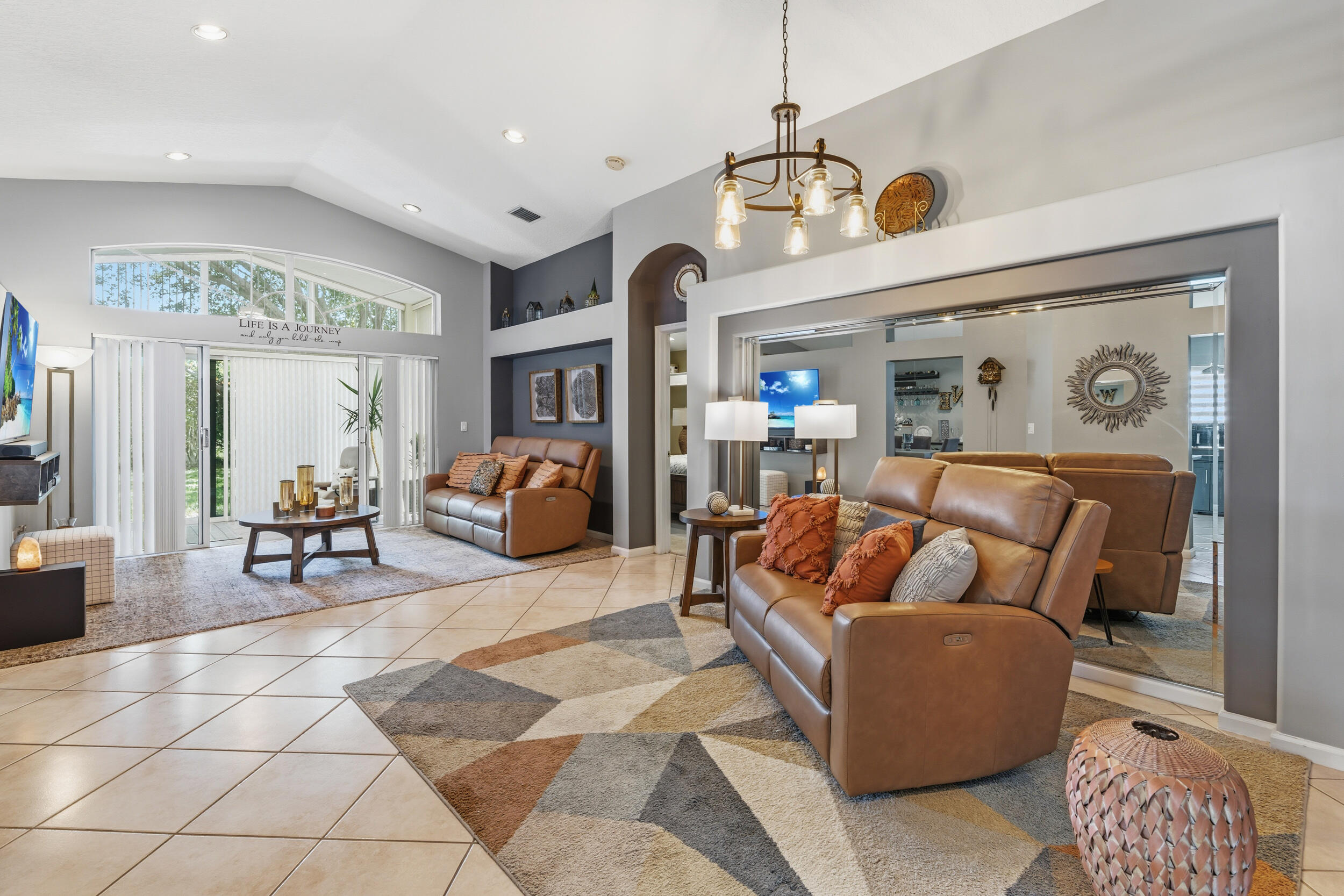 MAJESTIC ISLES 1 - Residential