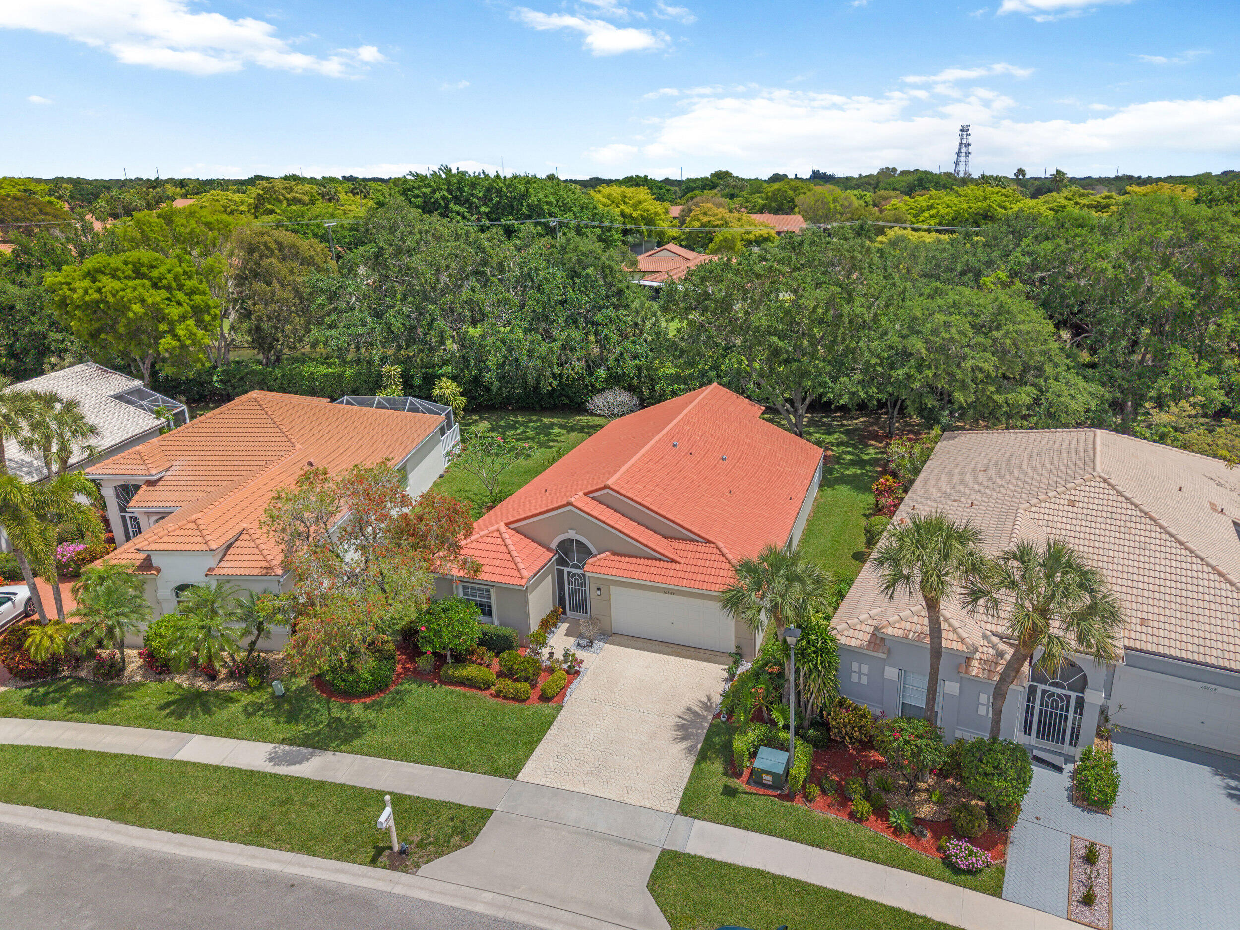 MAJESTIC ISLES 1 - Residential