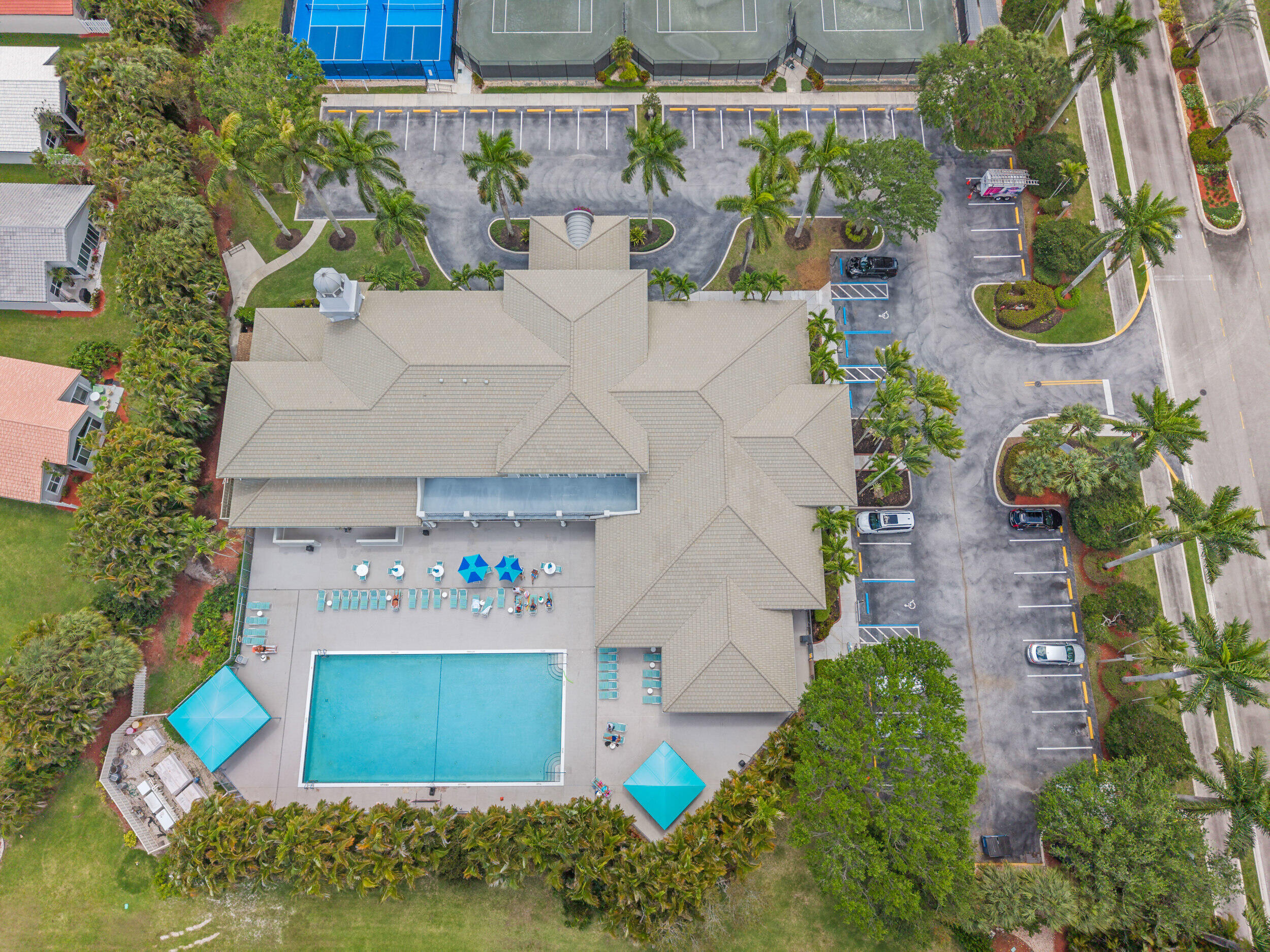 MAJESTIC ISLES 1 - Residential