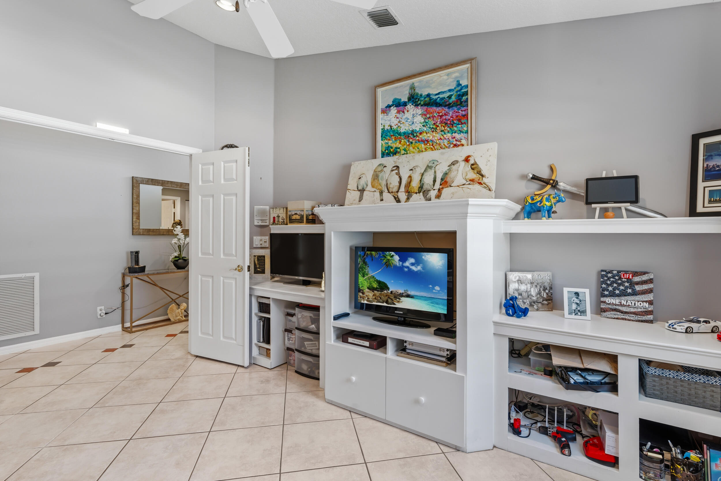 MAJESTIC ISLES 1 - Residential