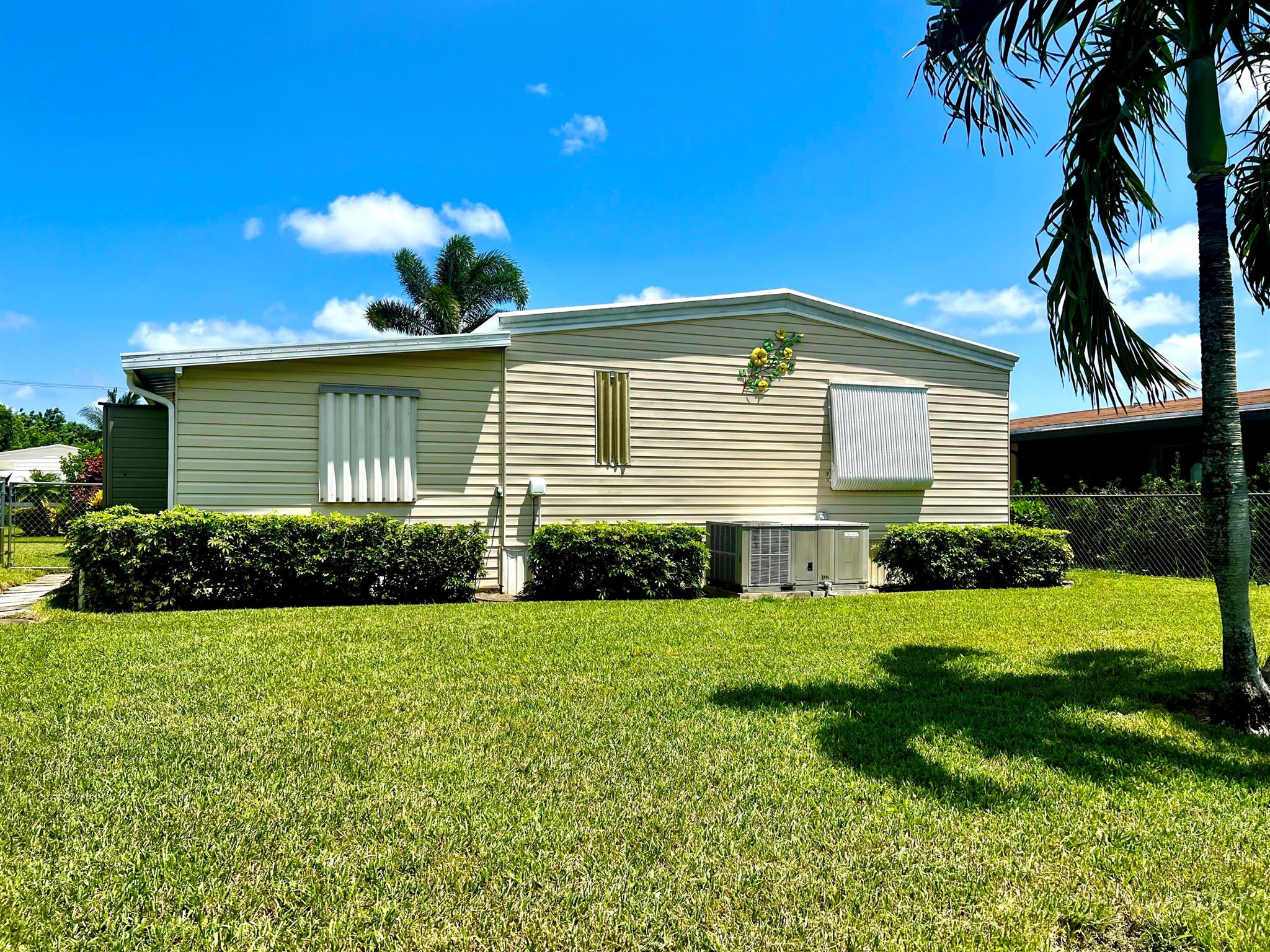 HERITAGE RIDGE SOUTH SECTION TWO - Residential