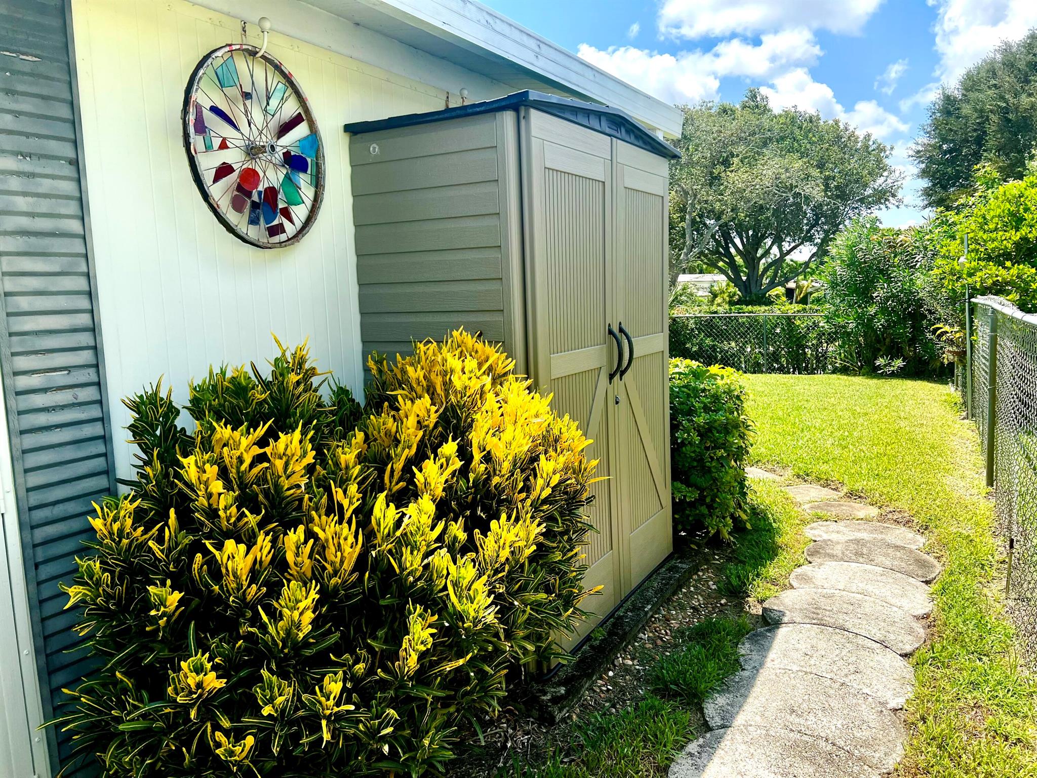 HERITAGE RIDGE SOUTH SECTION TWO - Residential