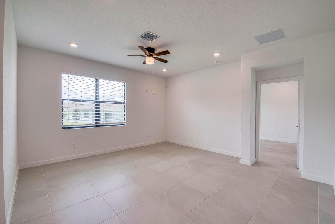 Sabal Pointe - Residential Lease