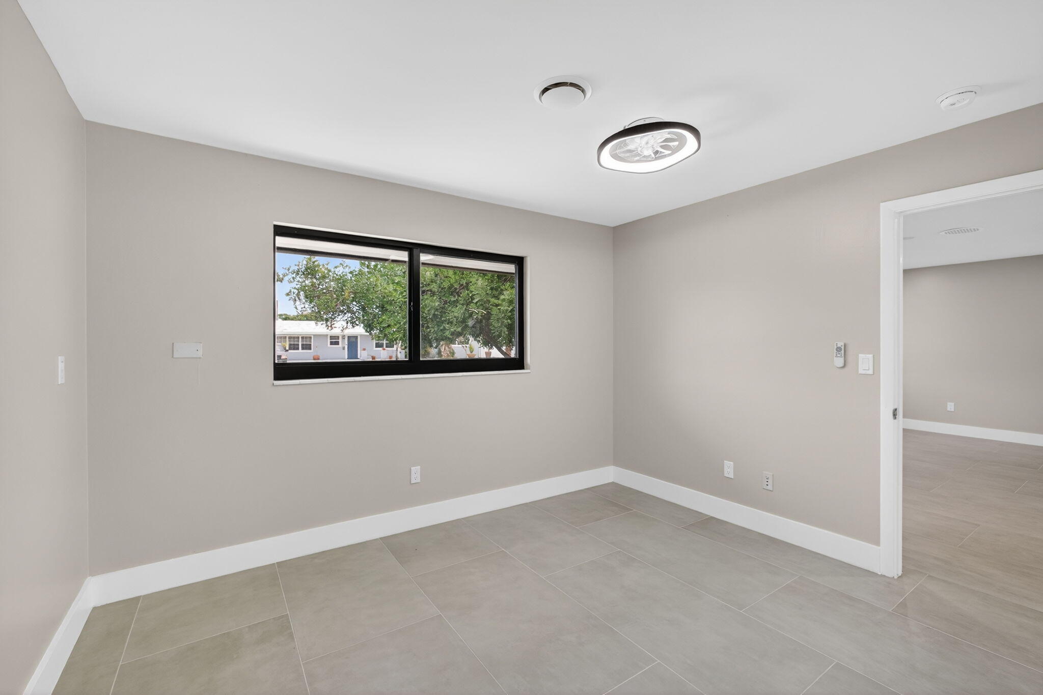 PALM BEACH CABANA COLONY EAST - Residential