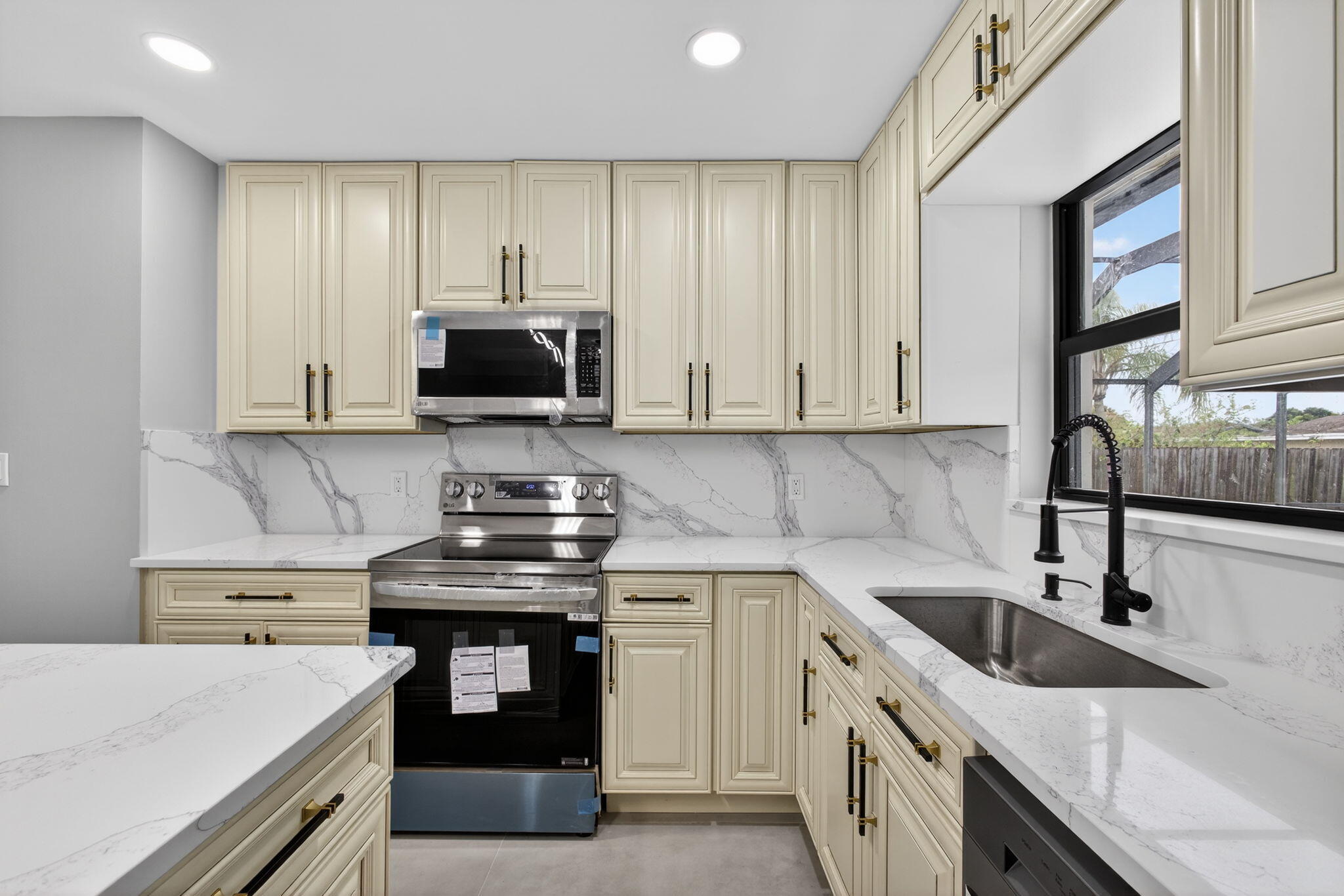 PALM BEACH CABANA COLONY EAST - Residential