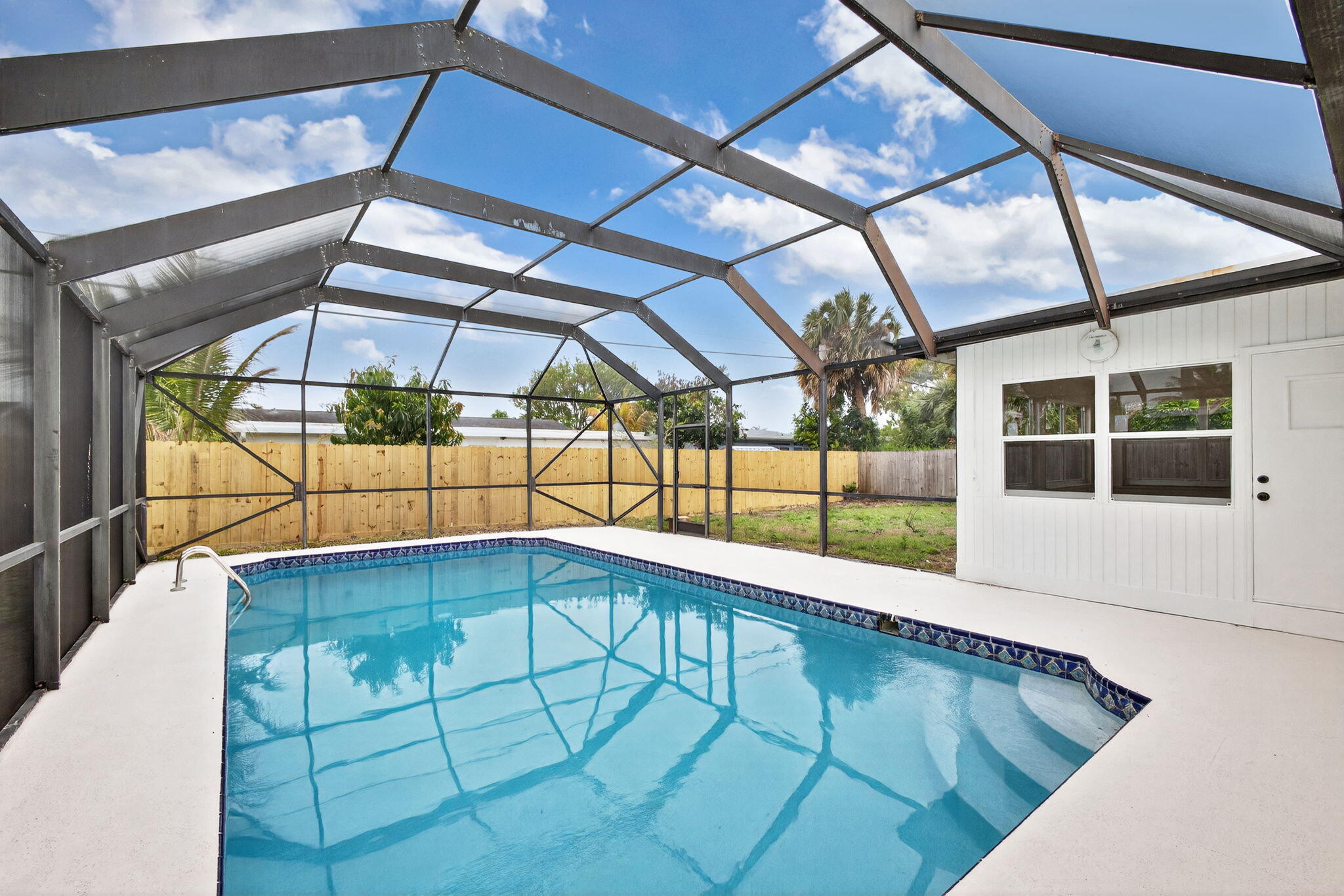 PALM BEACH CABANA COLONY EAST - Residential