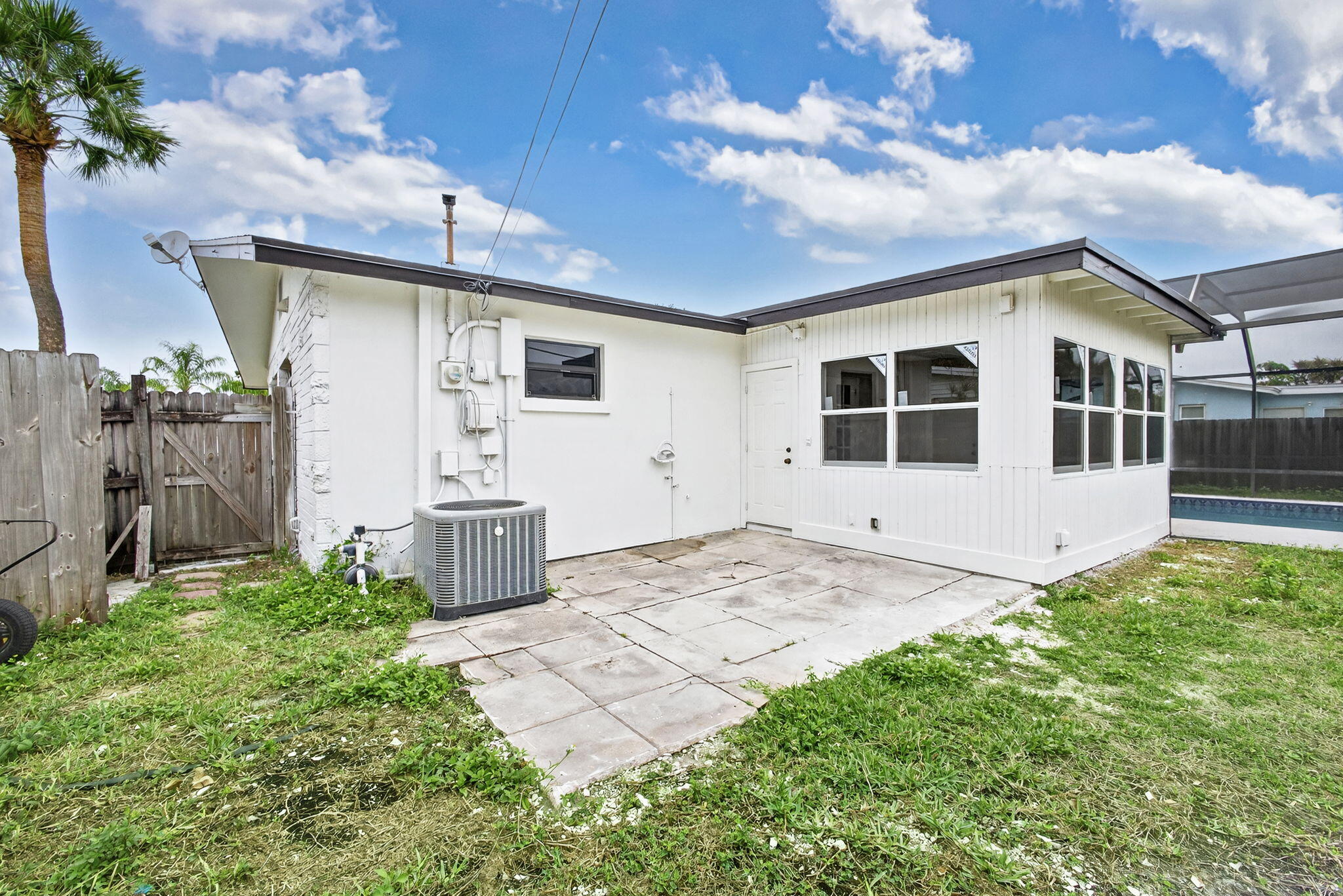 PALM BEACH CABANA COLONY EAST - Residential